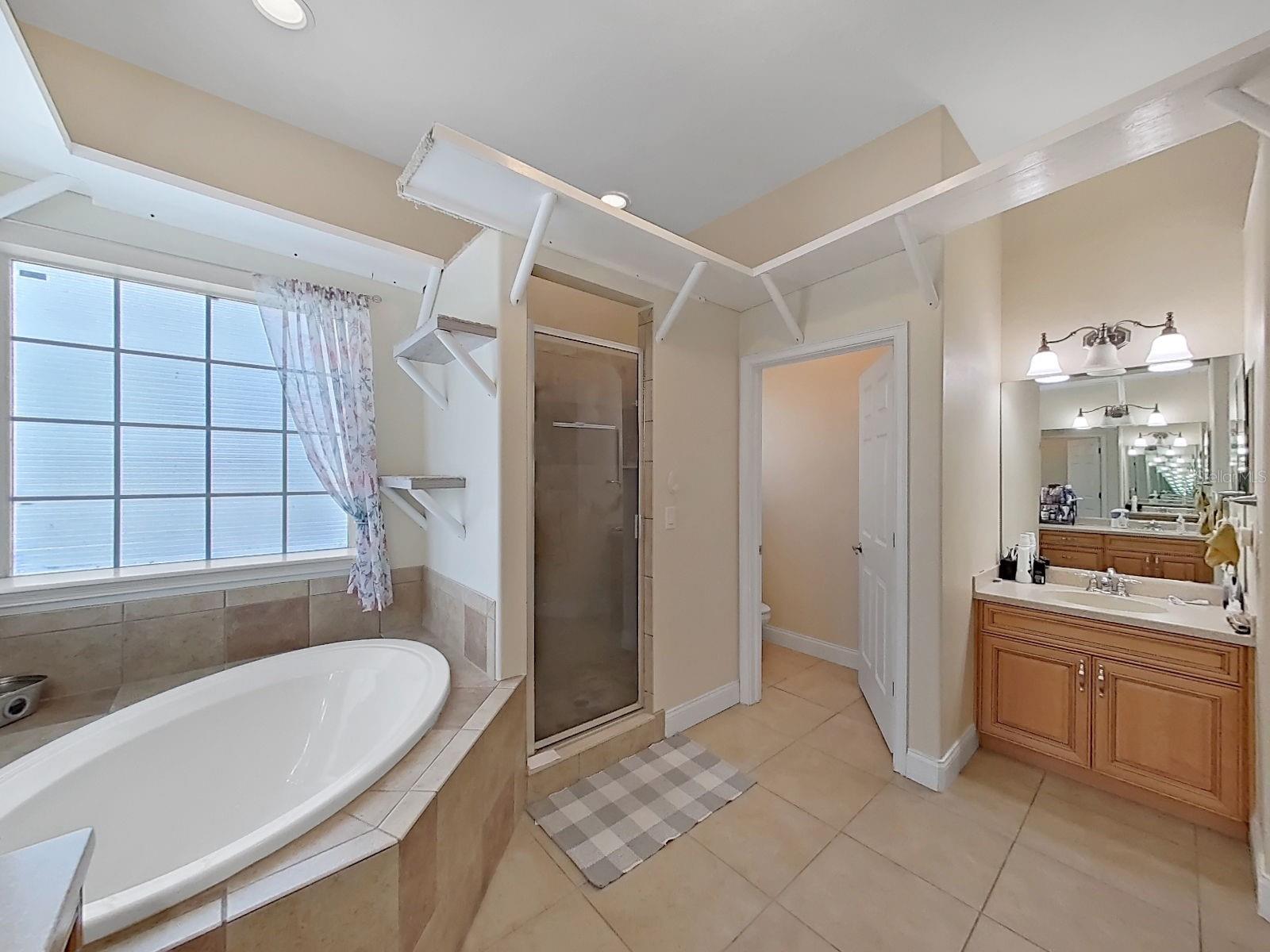 Image 15 of 54 For 10639 Brave Lane