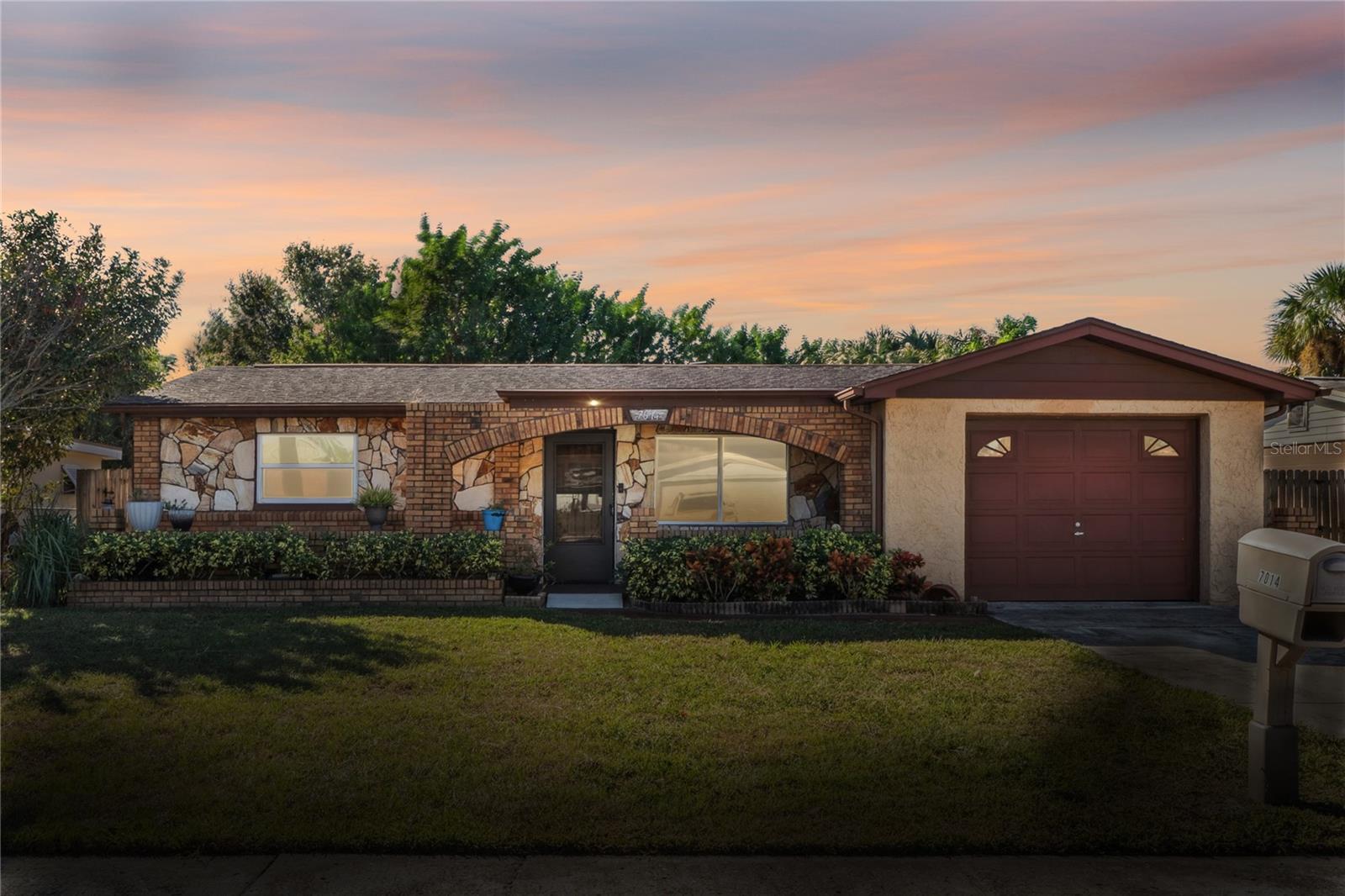 Image 10 of 55 For 7014 Brentwood Drive