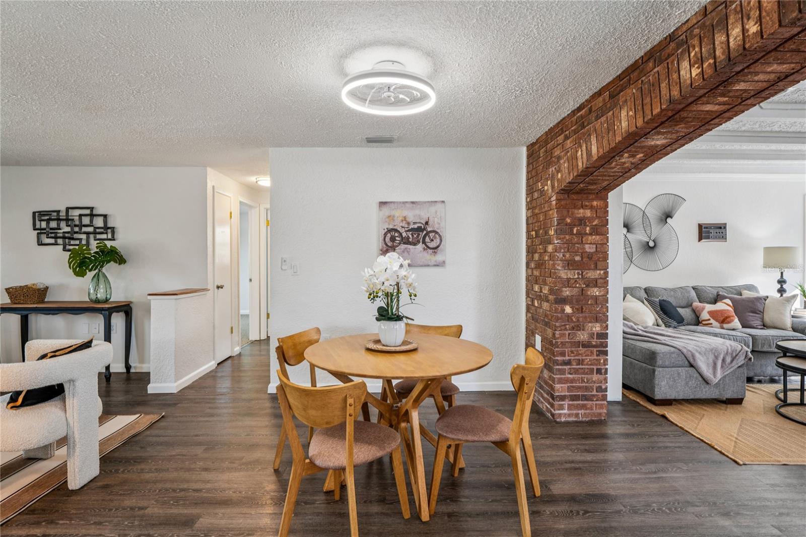 Image 23 of 55 For 7014 Brentwood Drive