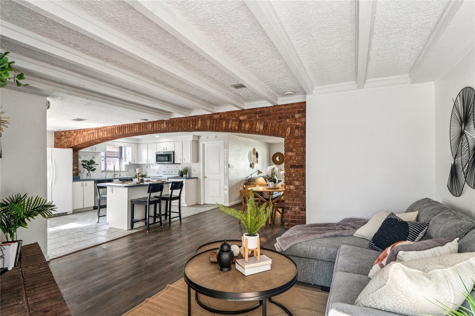 Image 24 of 55 For 7014 Brentwood Drive