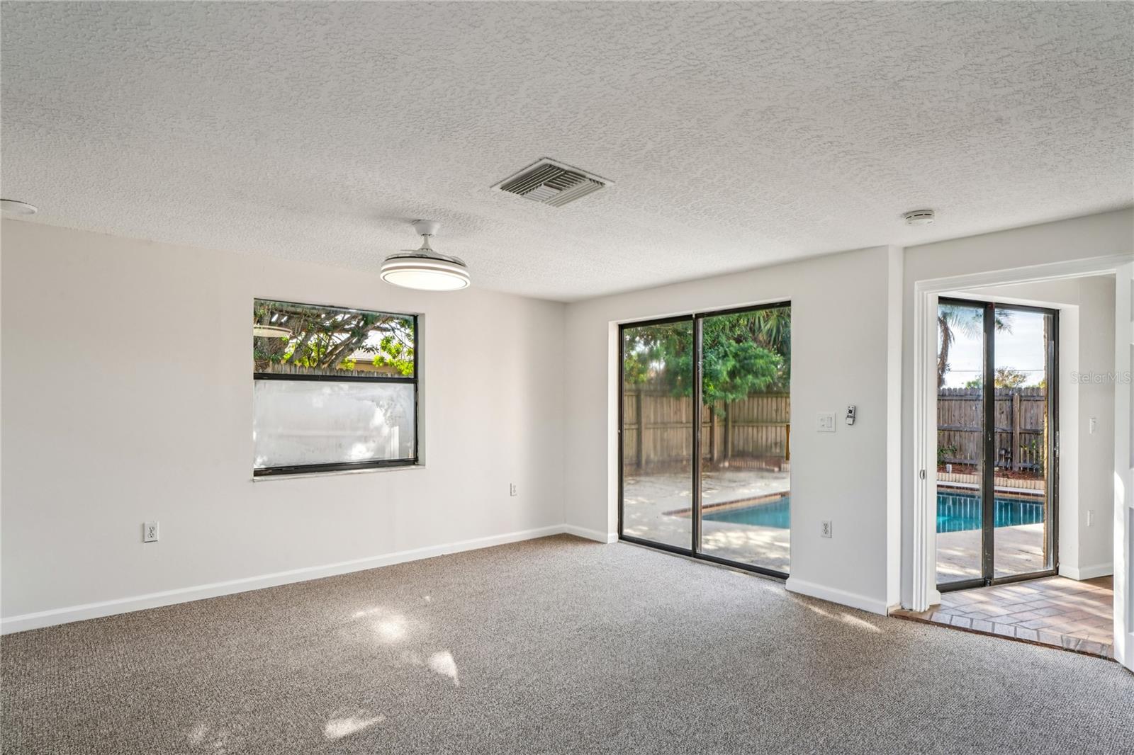 Image 27 of 55 For 7014 Brentwood Drive