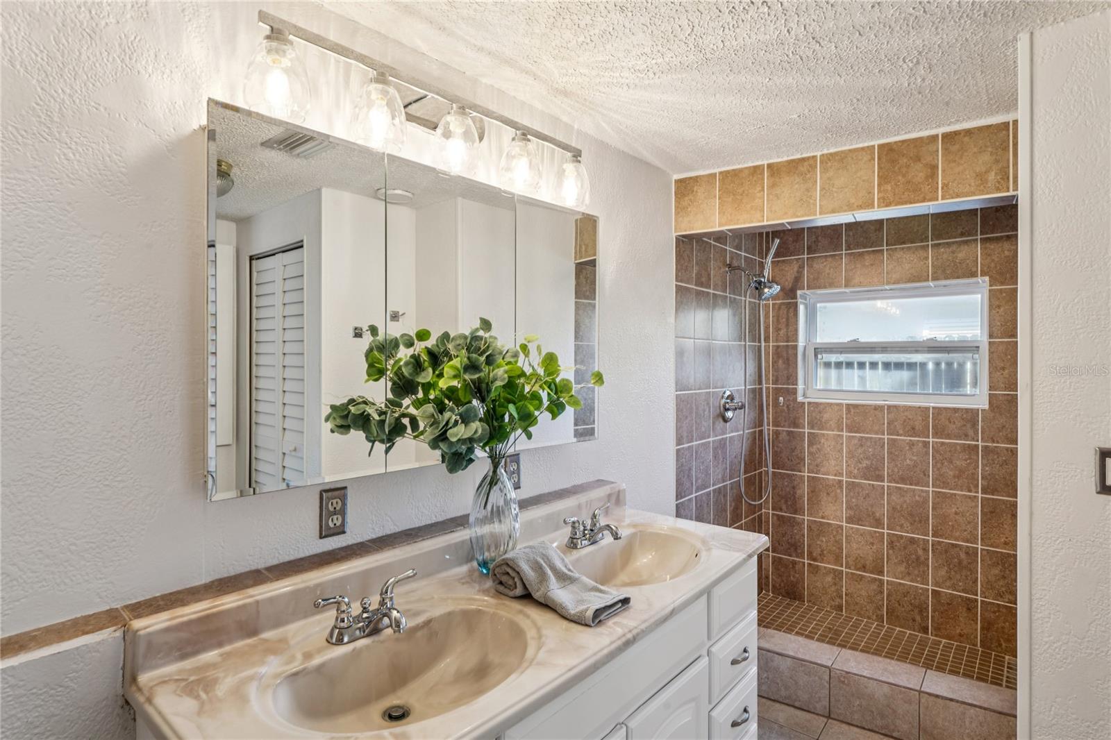 Image 31 of 55 For 7014 Brentwood Drive