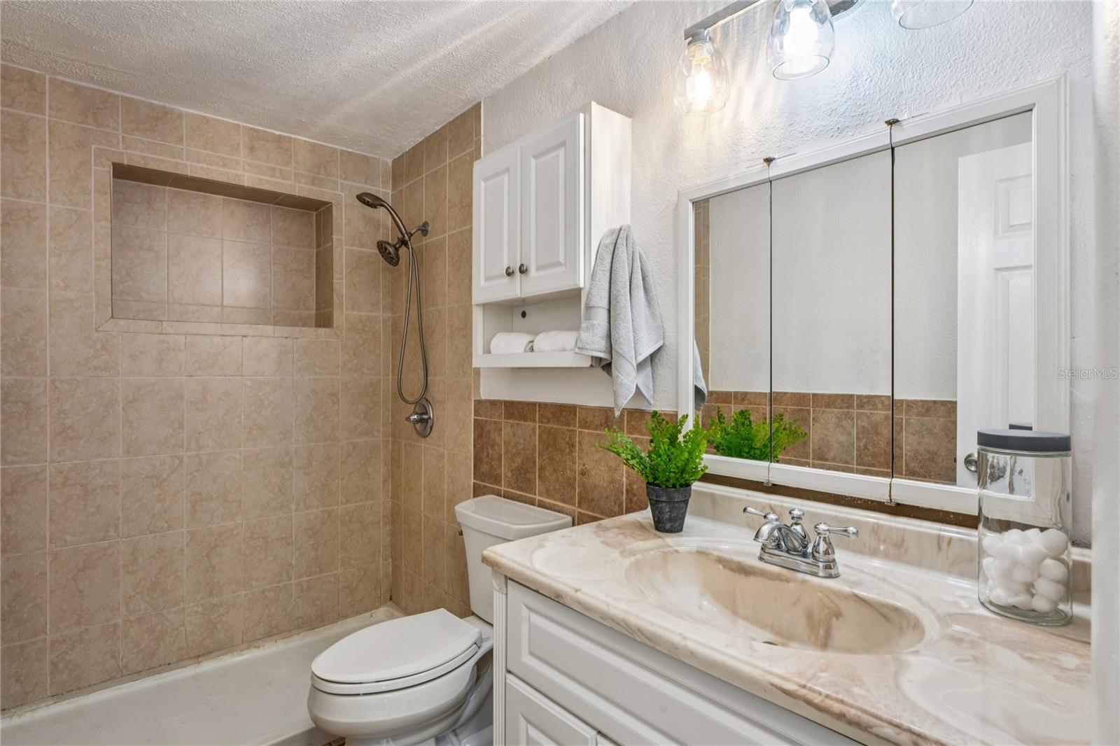 Image 36 of 55 For 7014 Brentwood Drive