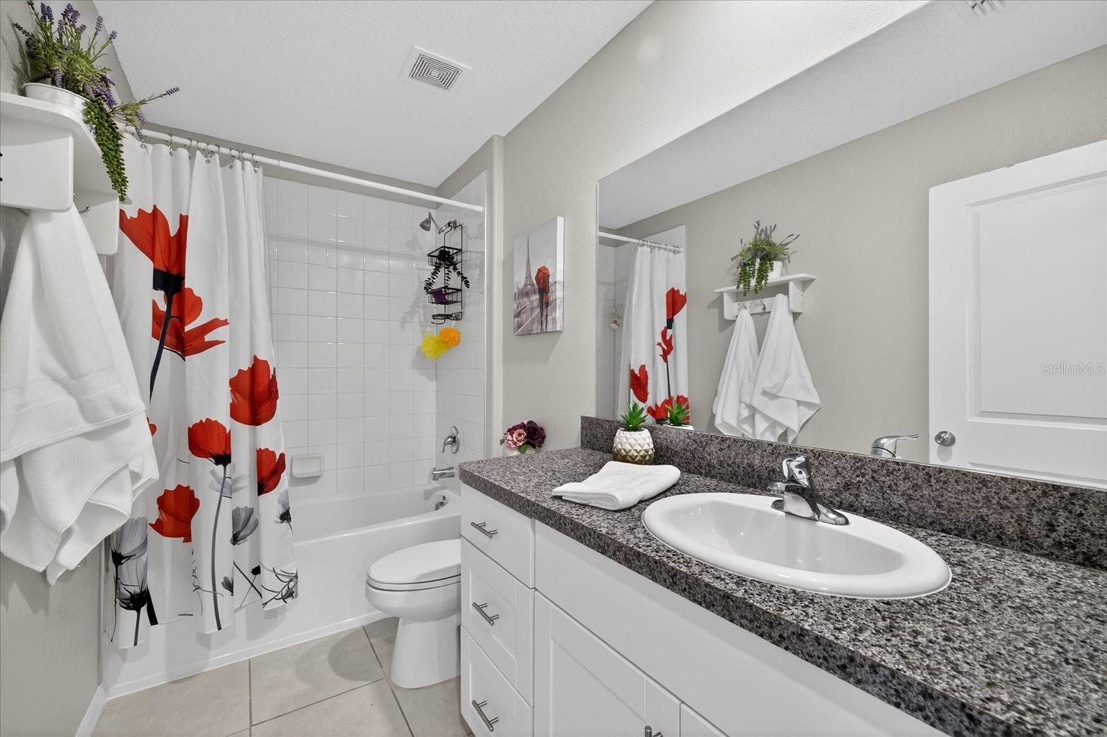 Image 22 of 59 For 6115 Apple Snail Avenue