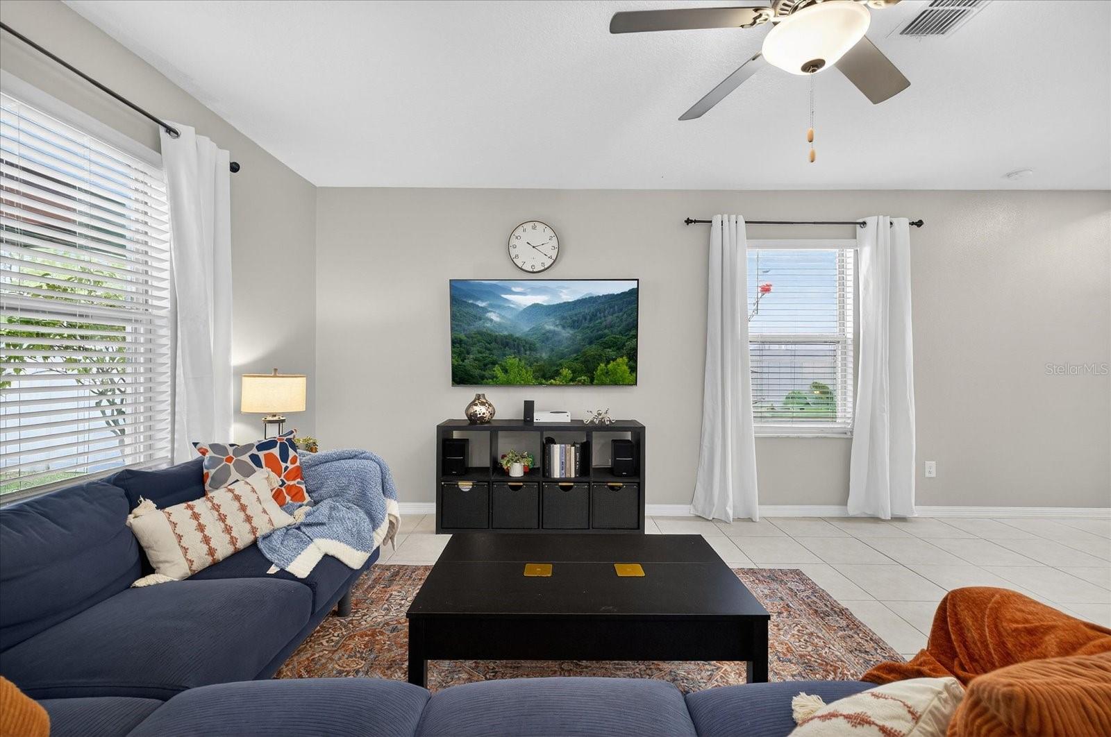 Image 9 of 59 For 6115 Apple Snail Avenue