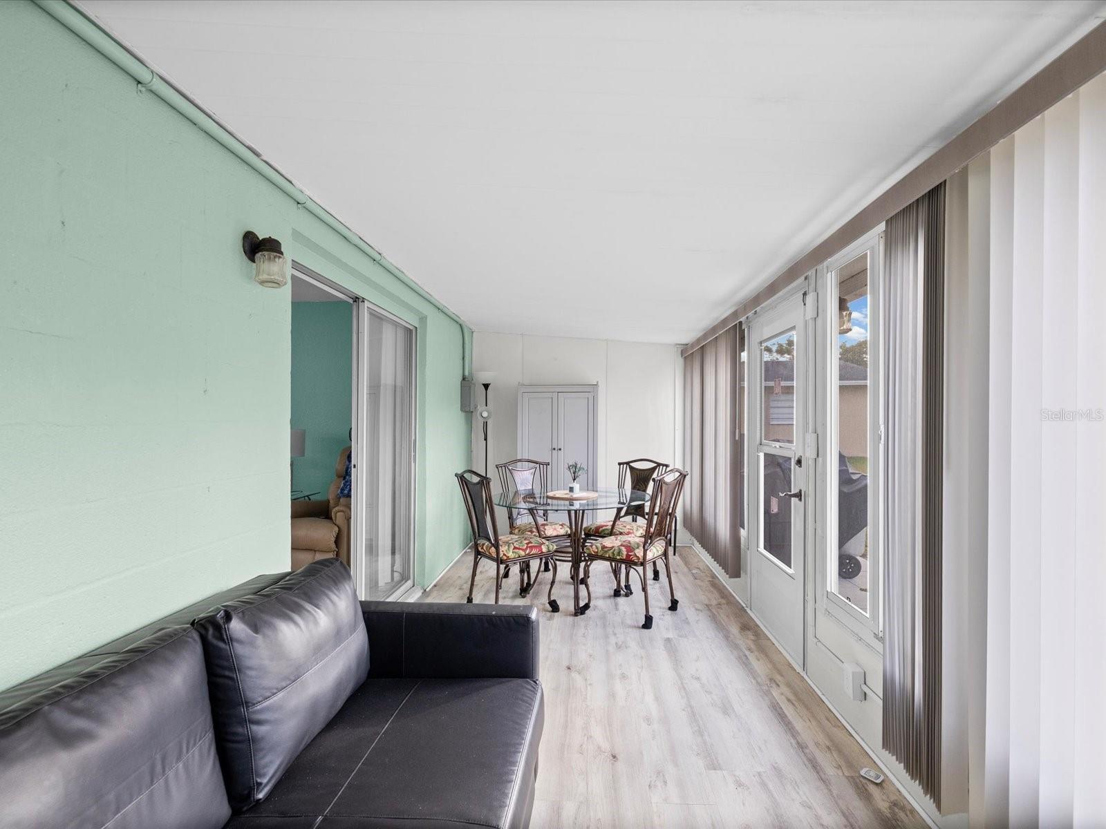 Image 21 of 62 For 12009 Boynton Lane 12009