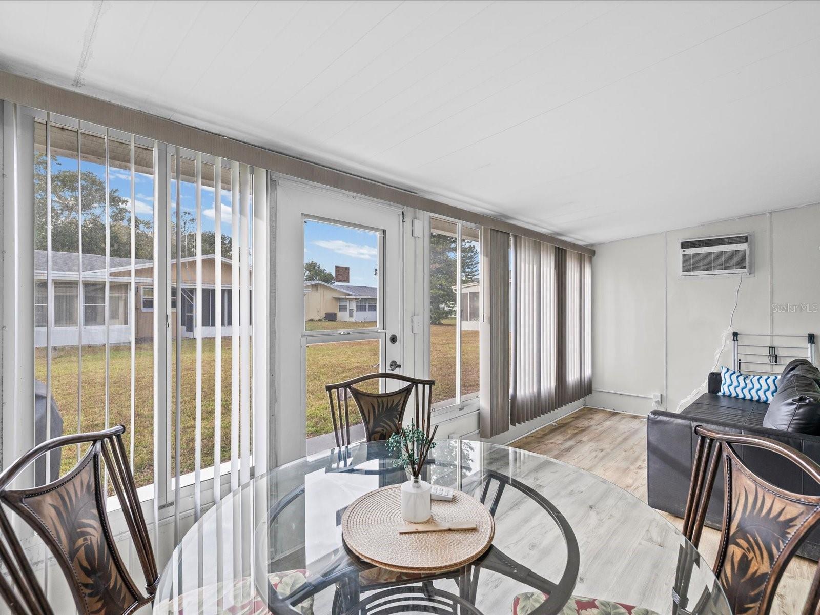 Image 22 of 62 For 12009 Boynton Lane 12009