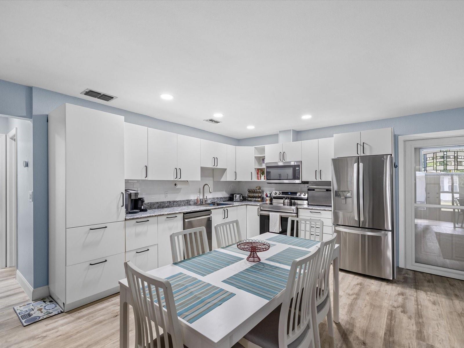 Image 8 of 62 For 12009 Boynton Lane 12009