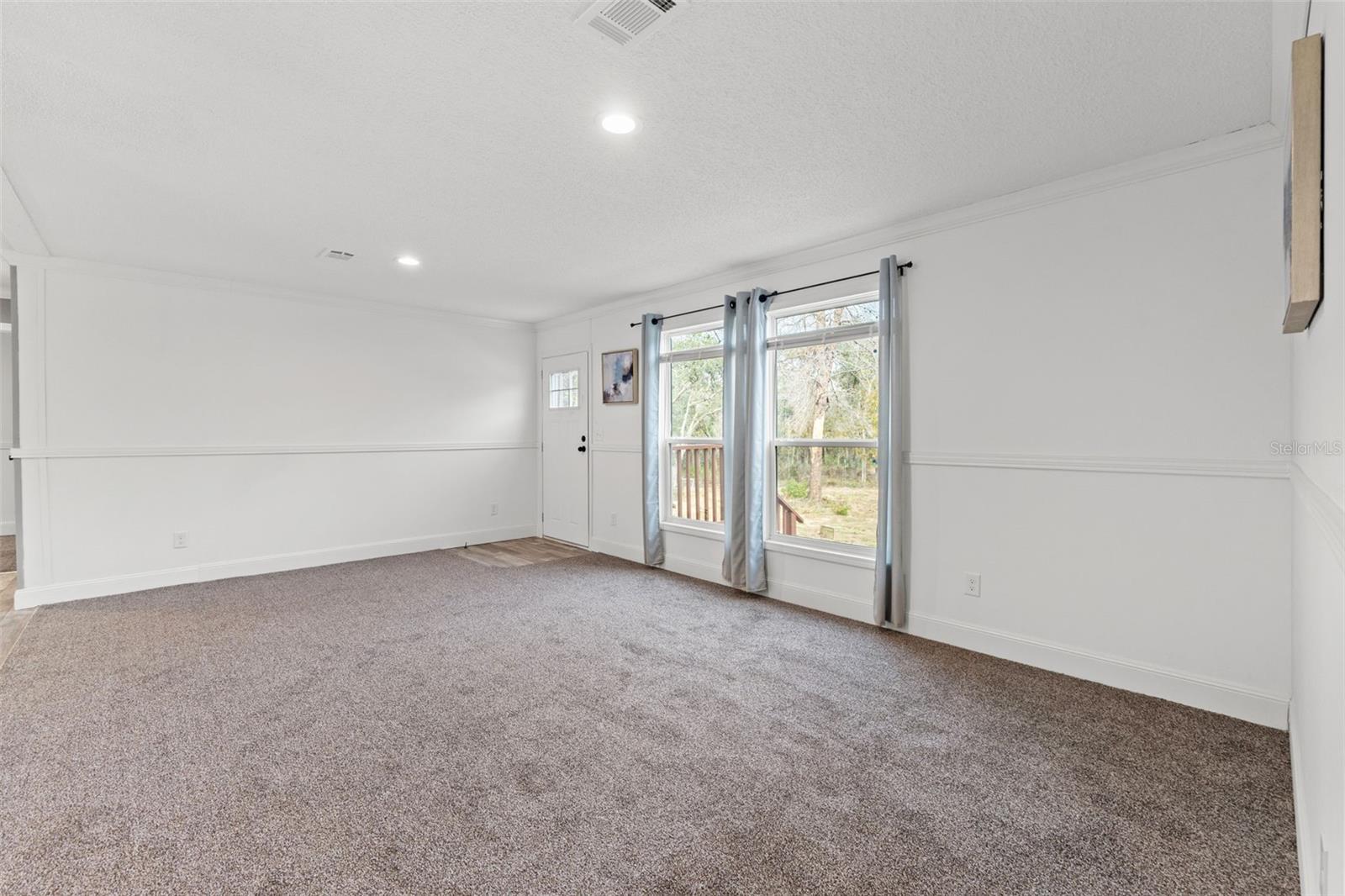 Image 13 of 49 For 14235 Hurricane Drive