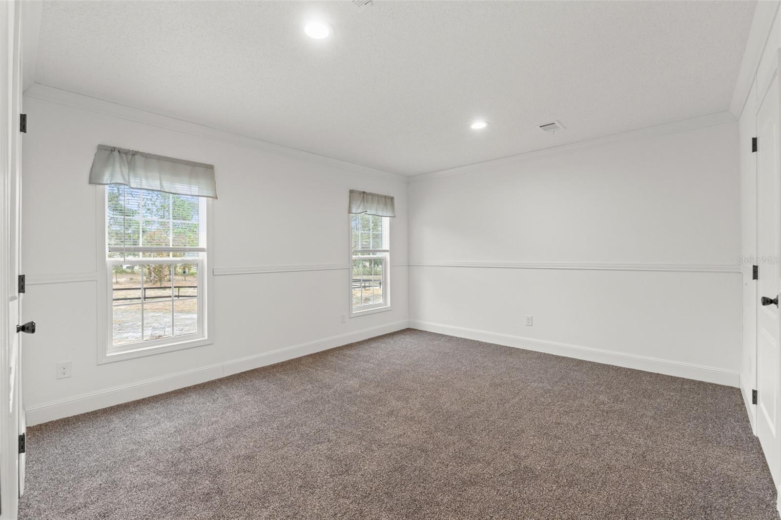 Image 28 of 49 For 14235 Hurricane Drive