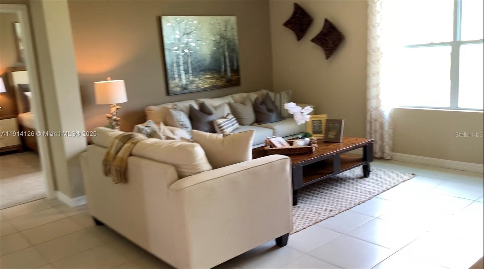 Image 10 of 15 For 368 Tanglewood Drive