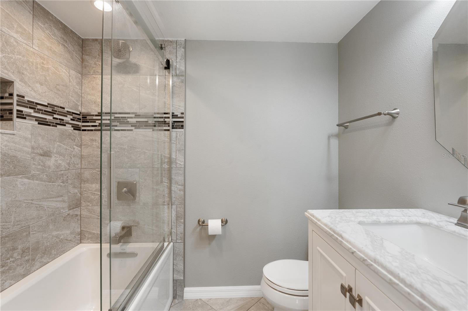 Image 21 of 36 For 14001 Gulf Boulevard 201