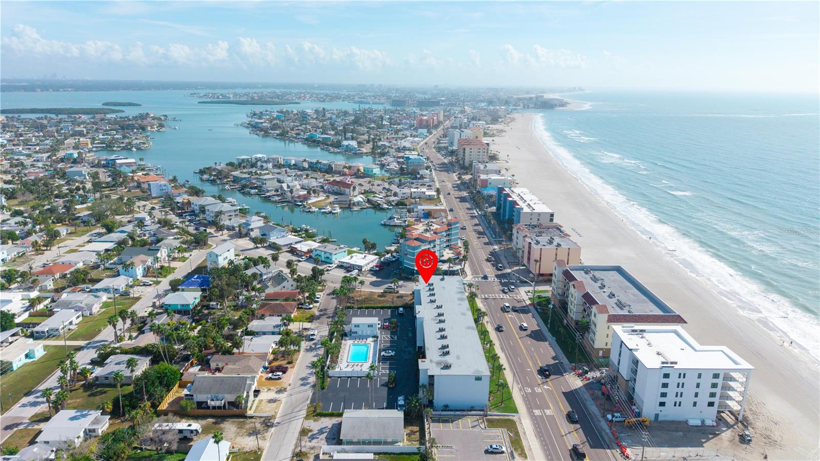 Image 32 of 36 For 14001 Gulf Boulevard 201