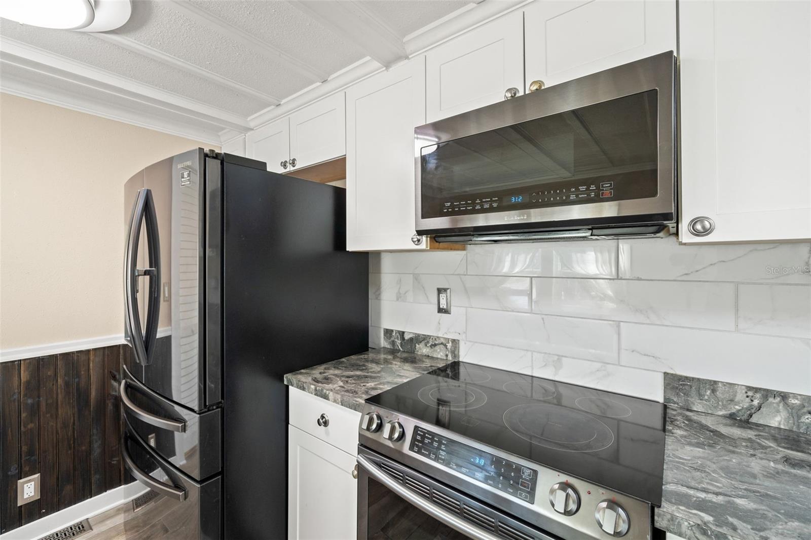 Image 15 of 82 For 7288 Coventry Court