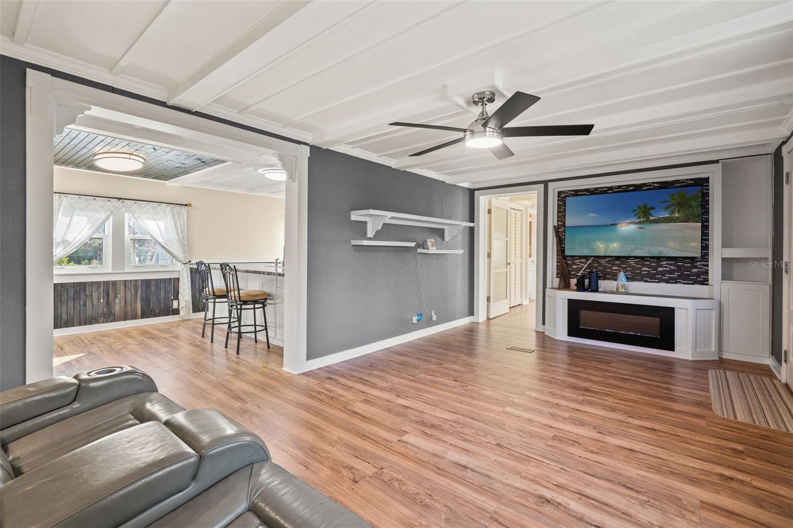 Image 31 of 82 For 7288 Coventry Court