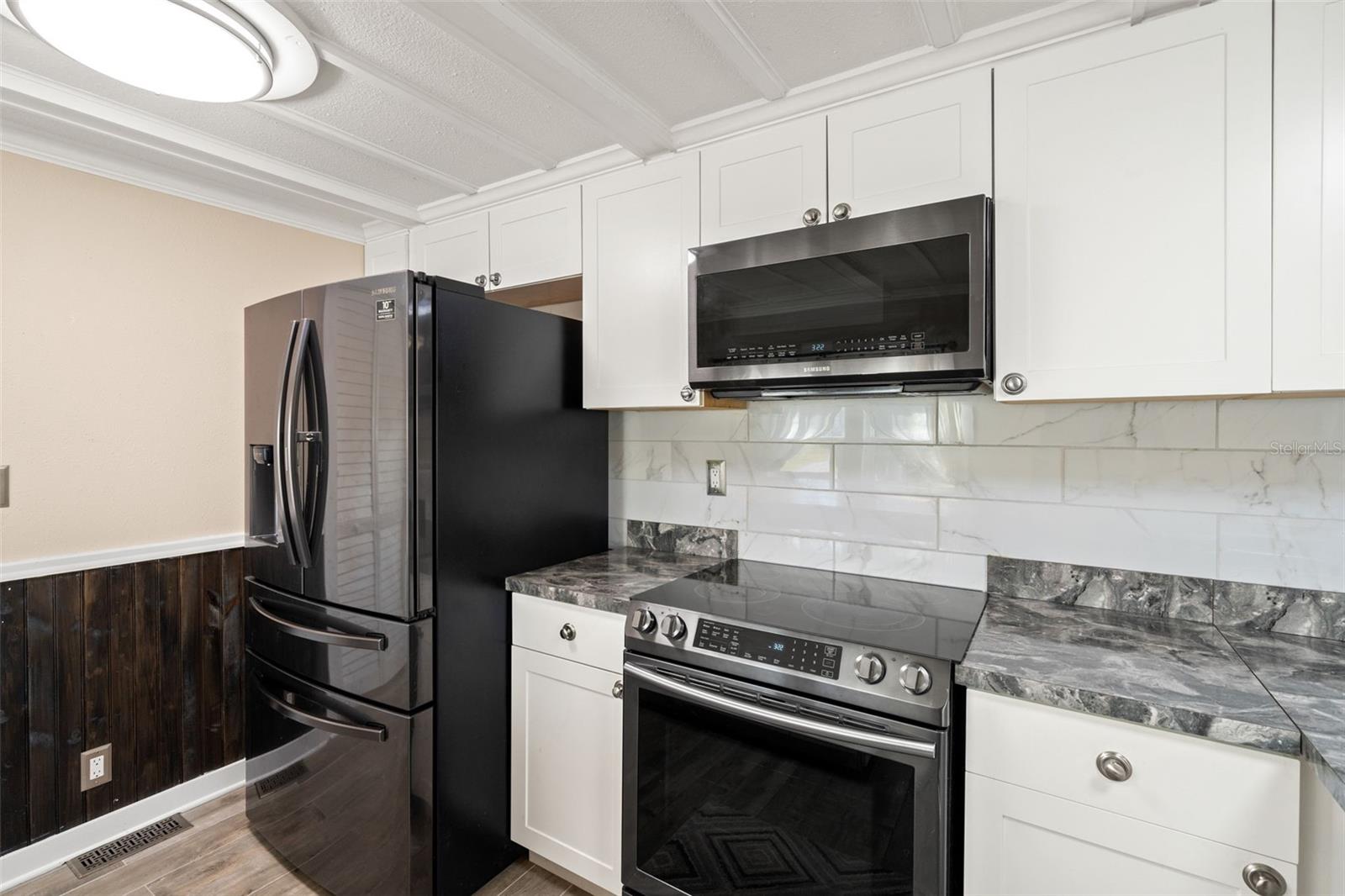 Image 37 of 82 For 7288 Coventry Court