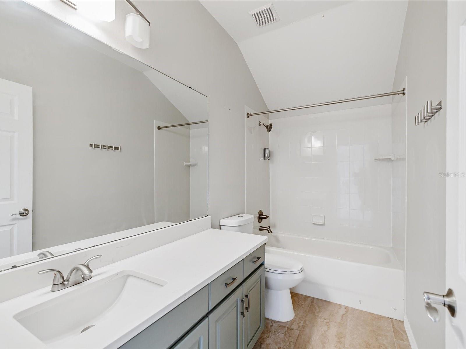 Image 18 of 72 For 34447 Windknob Court