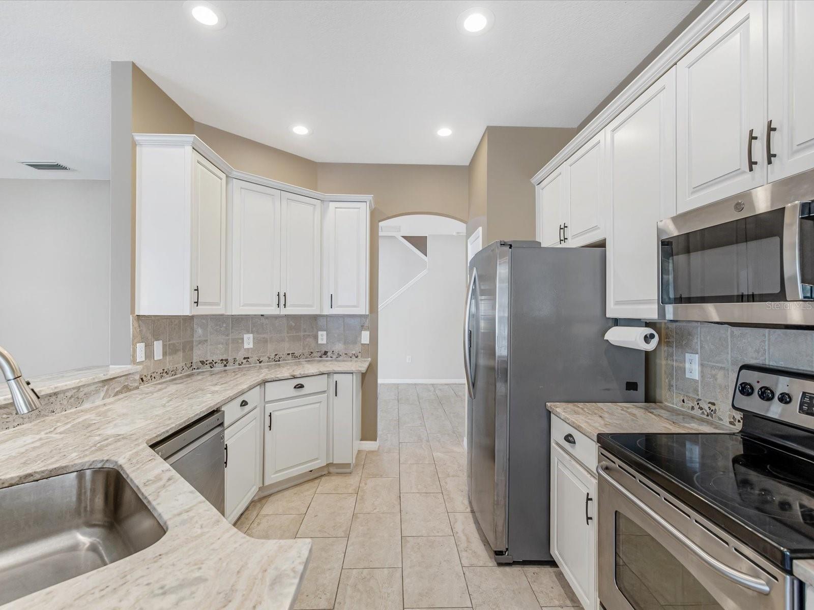 Image 25 of 72 For 34447 Windknob Court