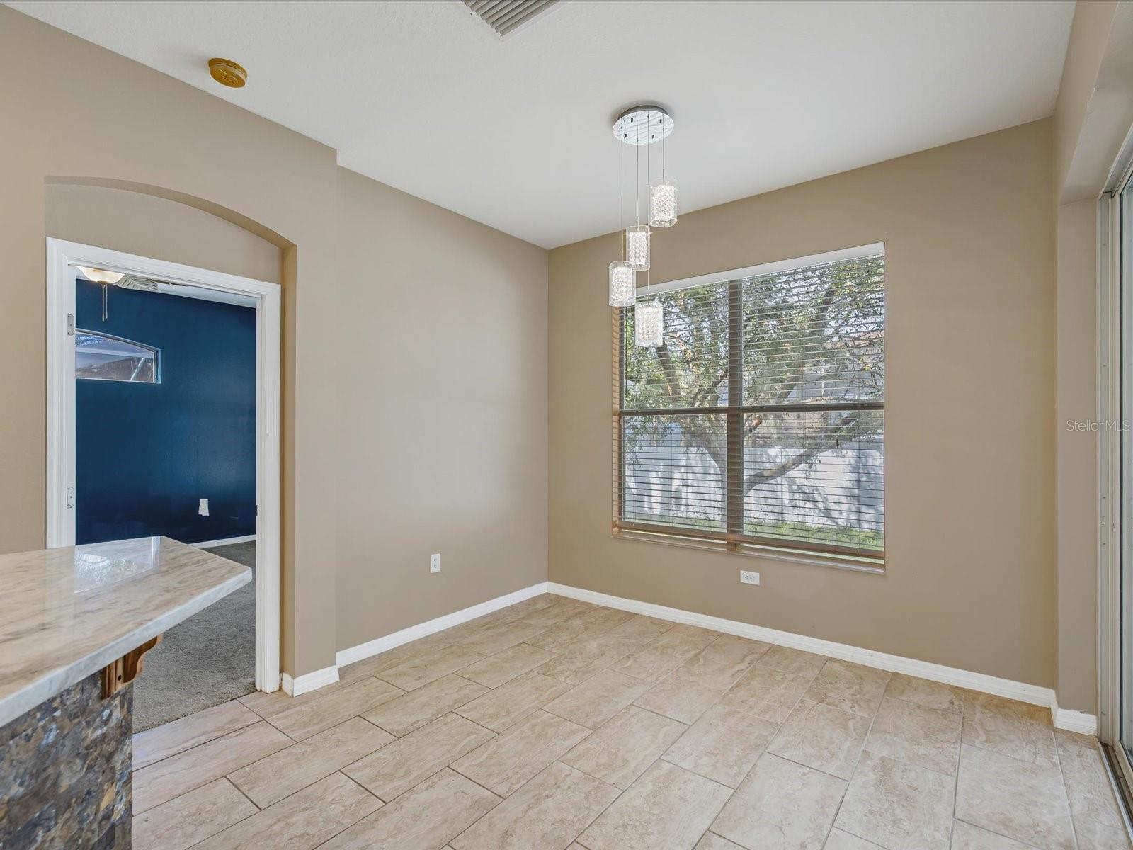 Image 28 of 72 For 34447 Windknob Court