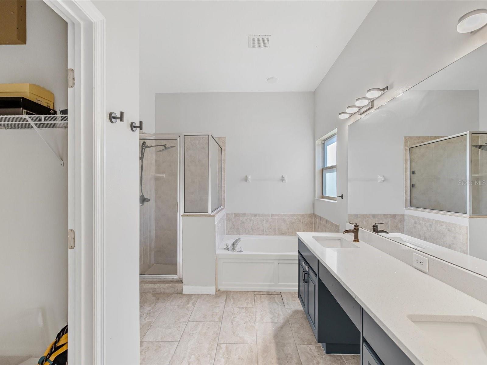 Image 35 of 72 For 34447 Windknob Court