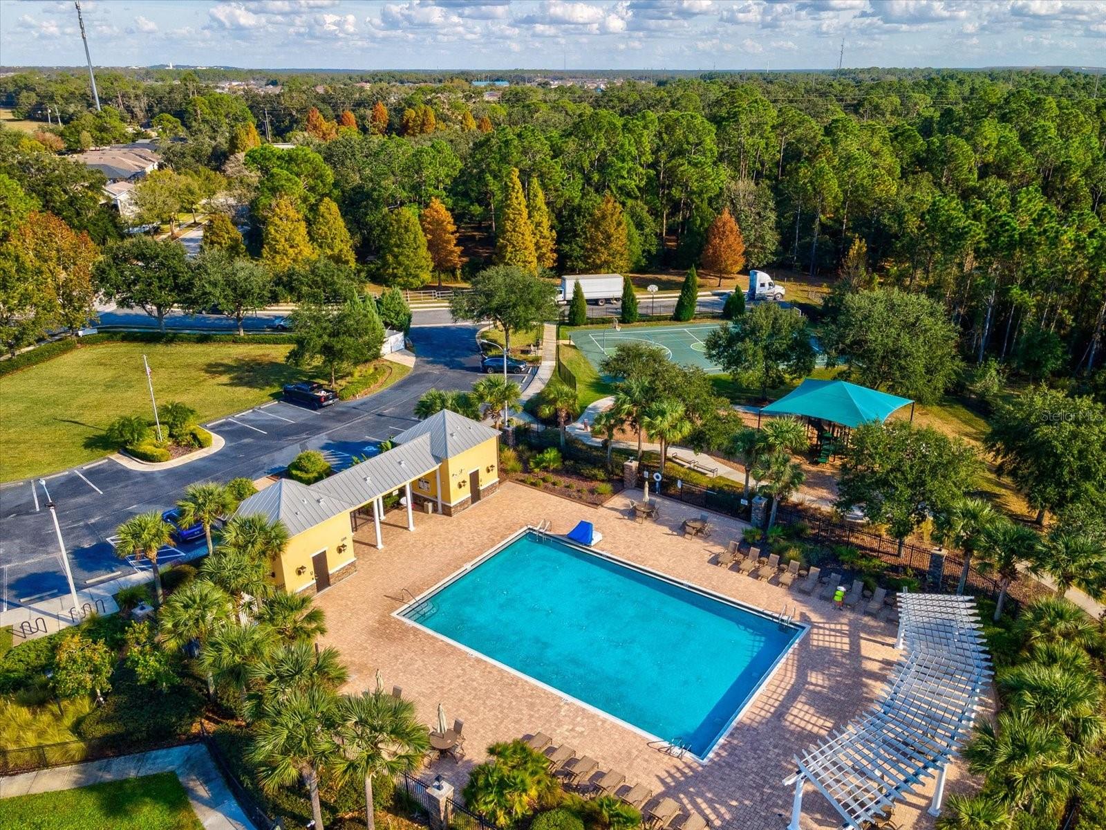 Image 60 of 72 For 34447 Windknob Court