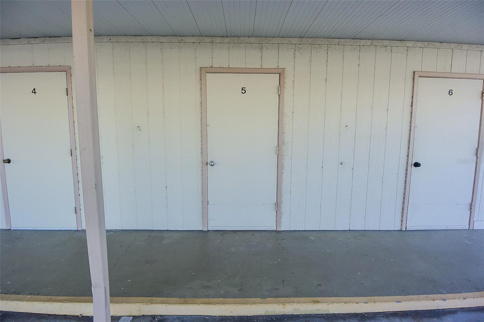 Image 19 of 20 For 11110 Carriage Hill Drive 5