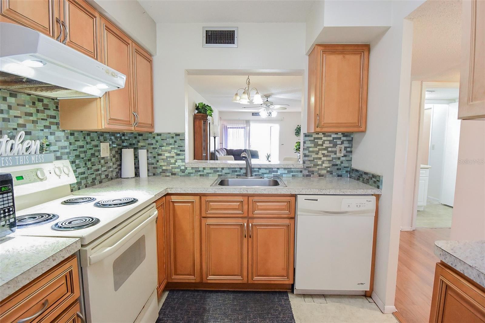 Image 5 of 20 For 11110 Carriage Hill Drive 5