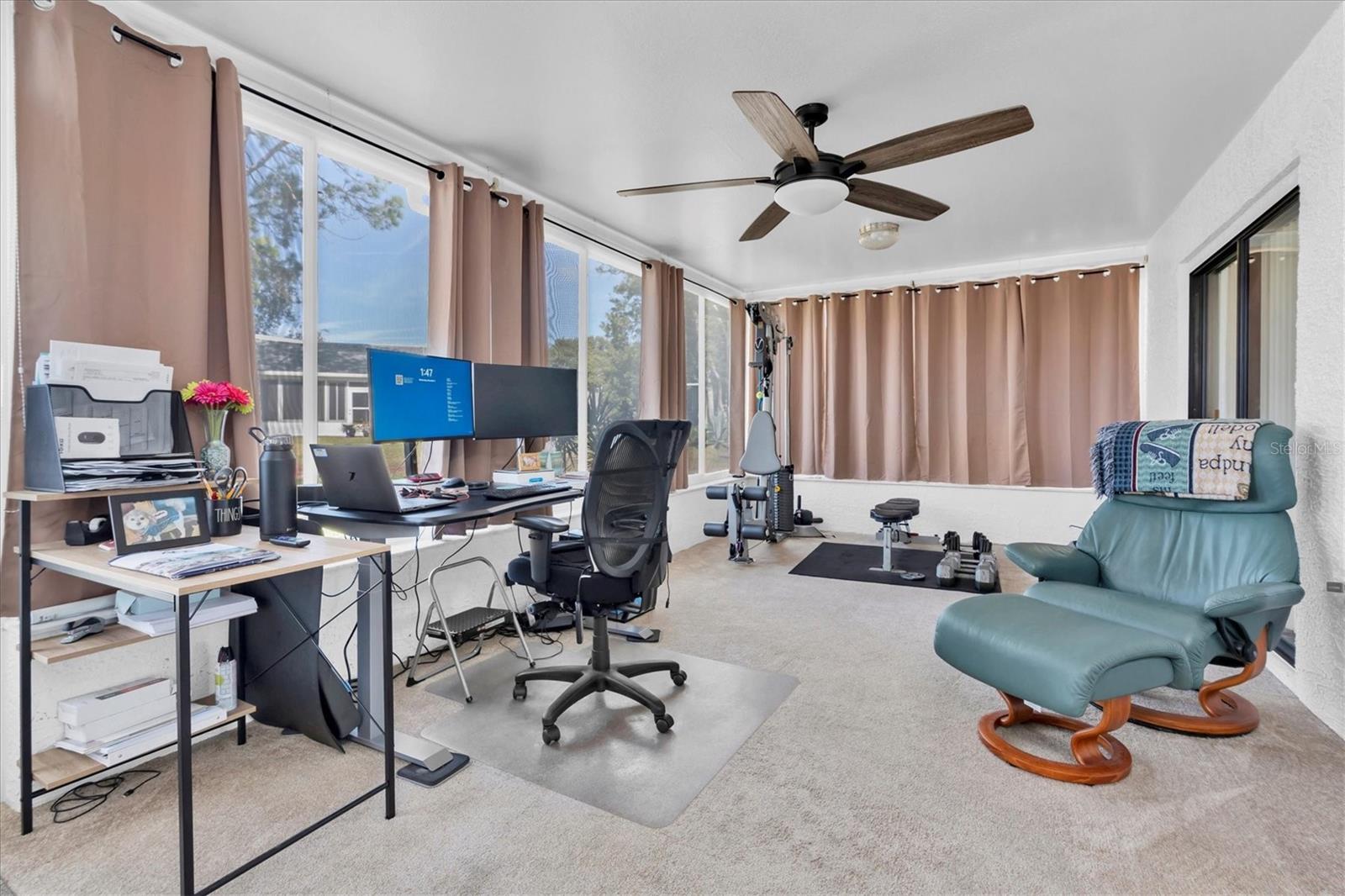 Image 30 of 64 For 7099 Pond View Court