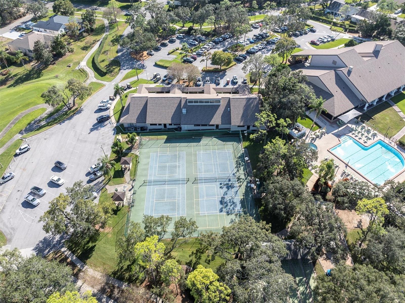 Image 41 of 64 For 7099 Pond View Court