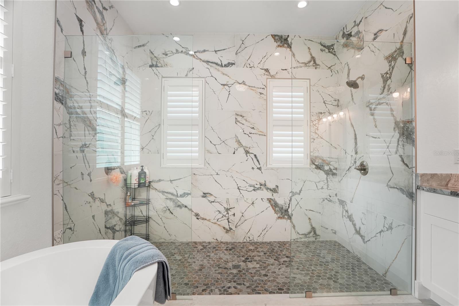 Image 21 of 57 For 10380 Yellow Hammer Road