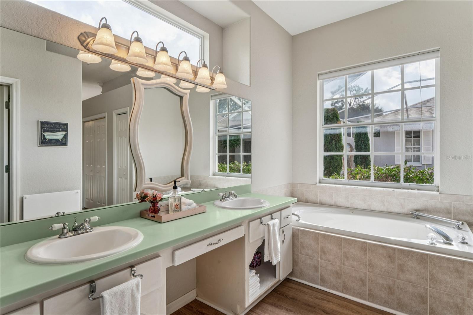 Image 31 of 53 For 5110 Championship Cup Lane