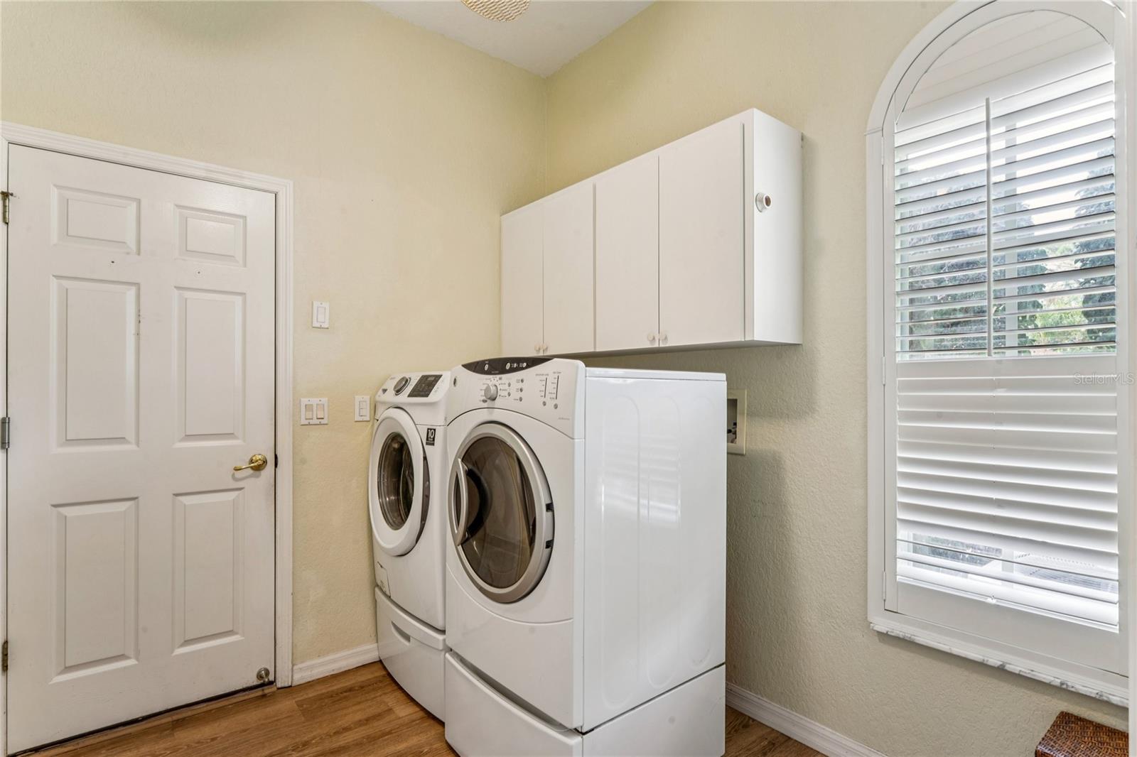 Image 53 of 53 For 5110 Championship Cup Lane