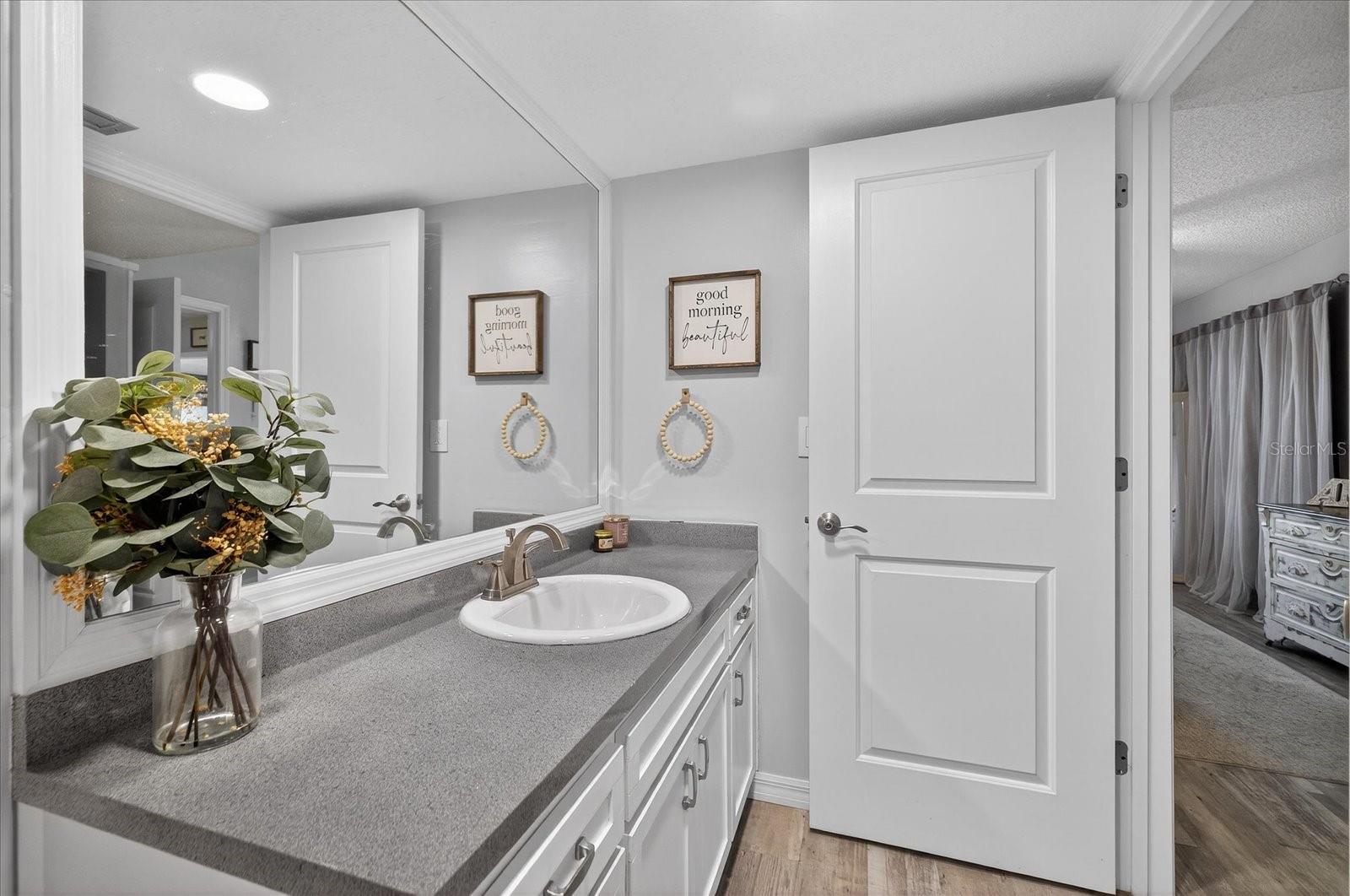 Image 19 of 31 For 3230 Teeside Drive