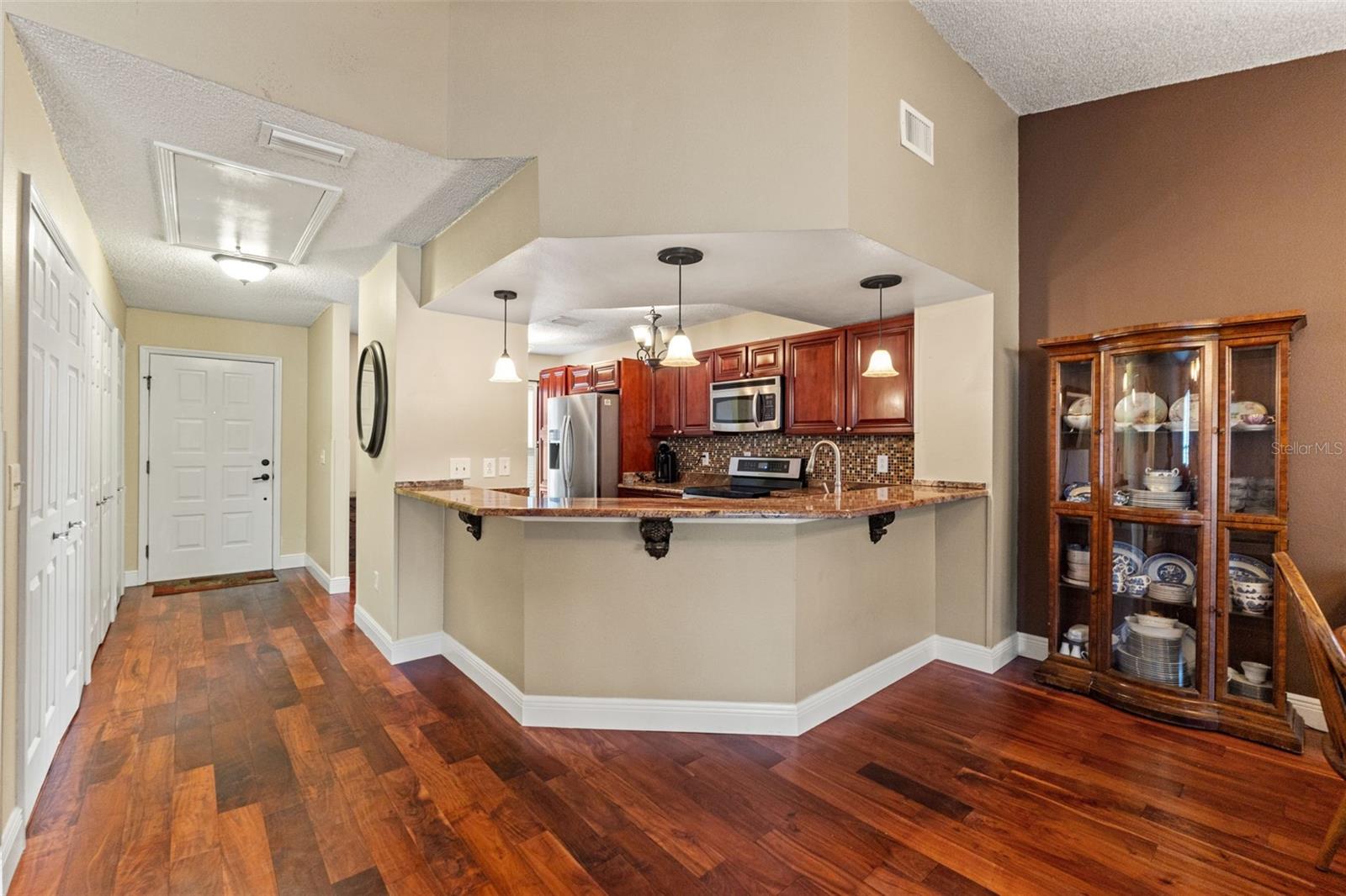 Image 9 of 39 For 7828 Hardwick Drive 924