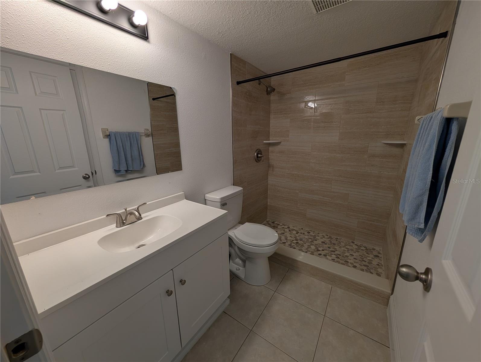 Image 15 of 29 For 4937 Marine Parkway 107