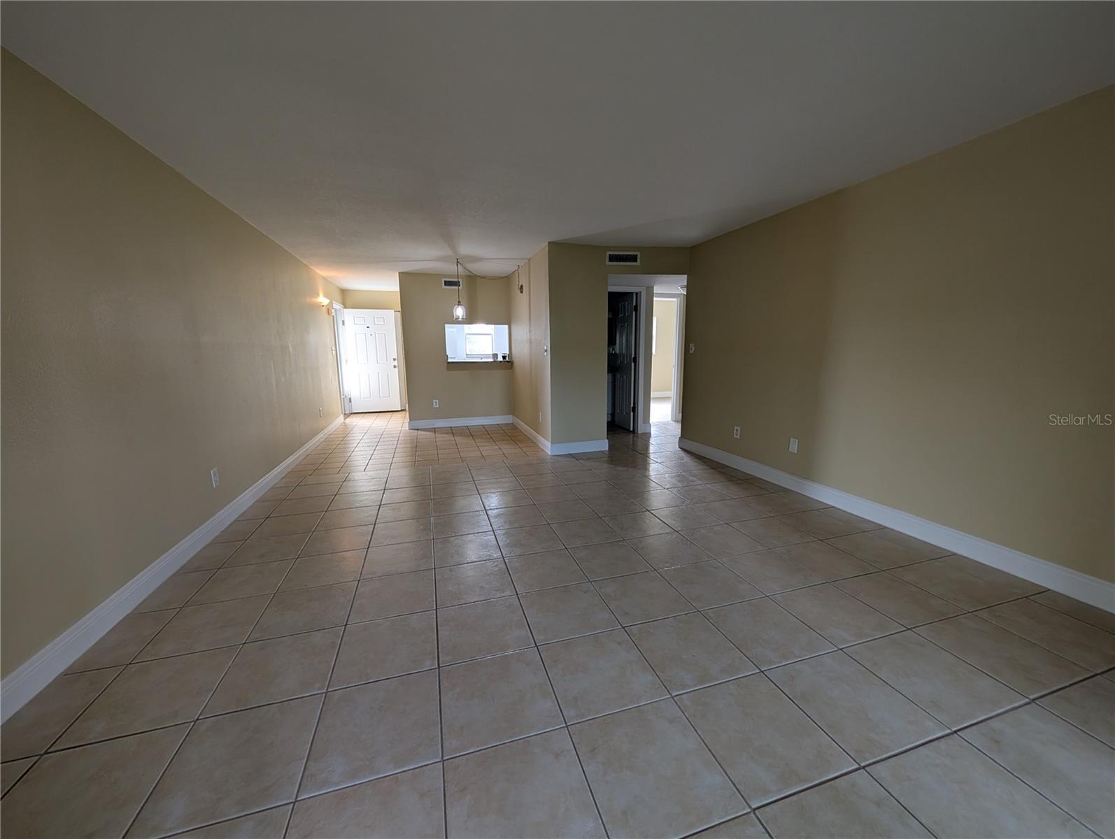 Image 19 of 29 For 4937 Marine Parkway 107