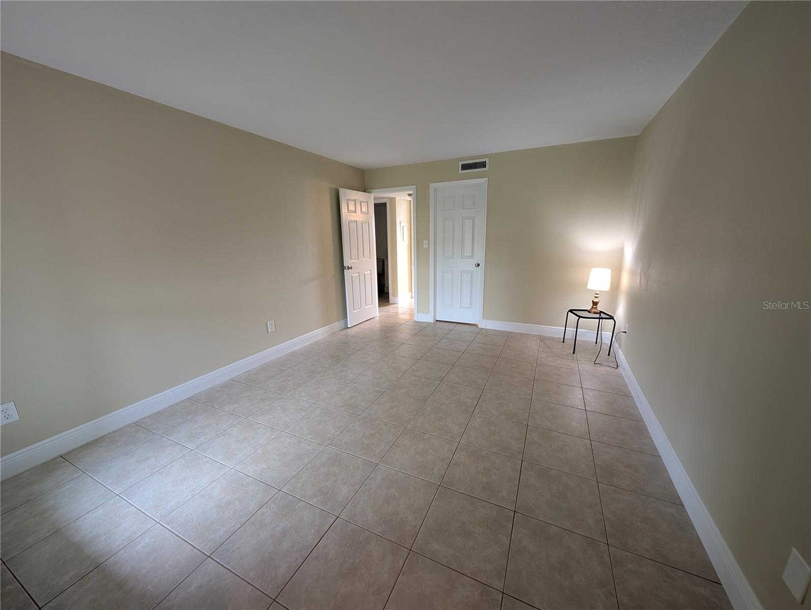 Image 20 of 29 For 4937 Marine Parkway 107