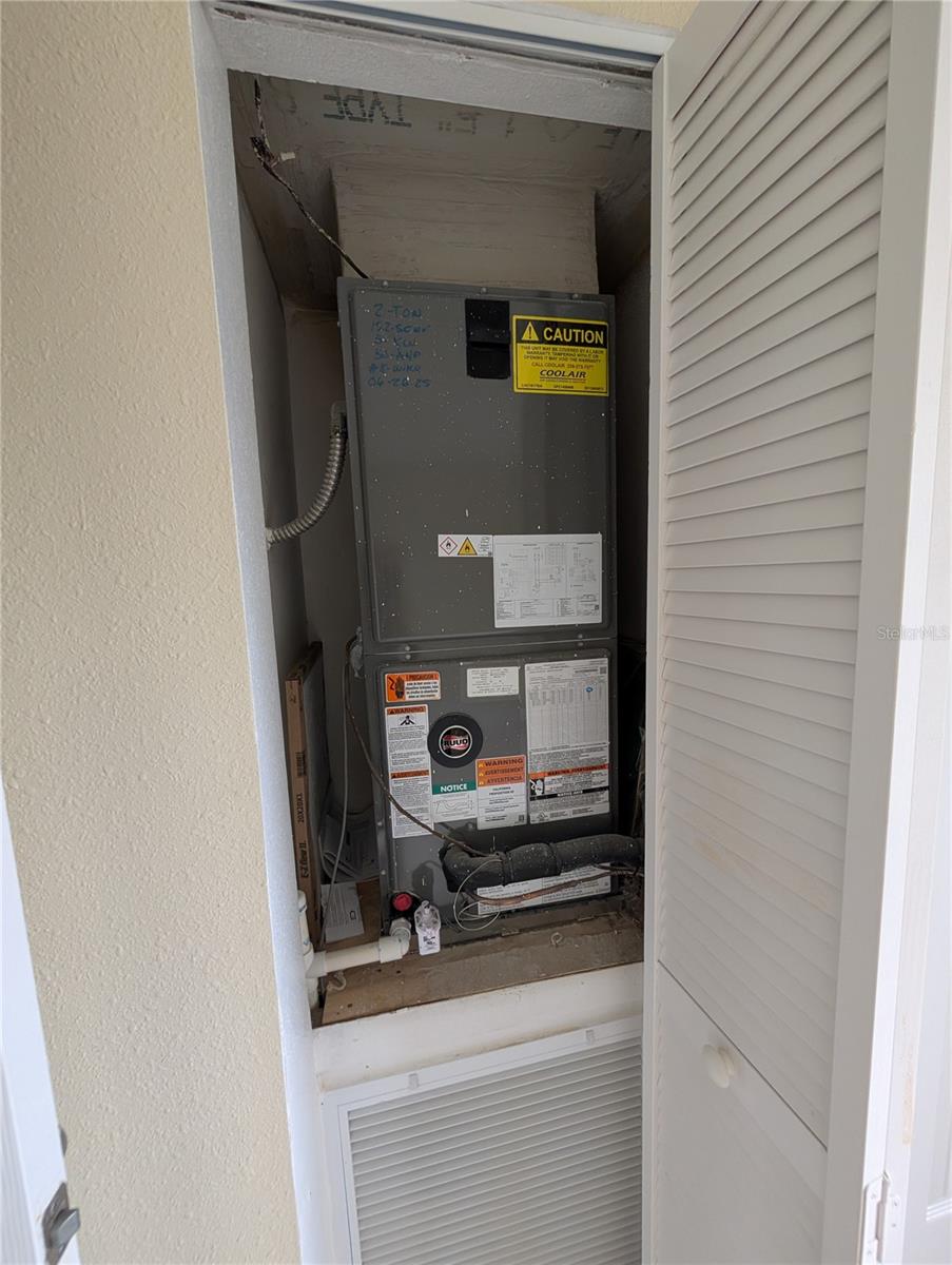 Image 25 of 29 For 4937 Marine Parkway 107