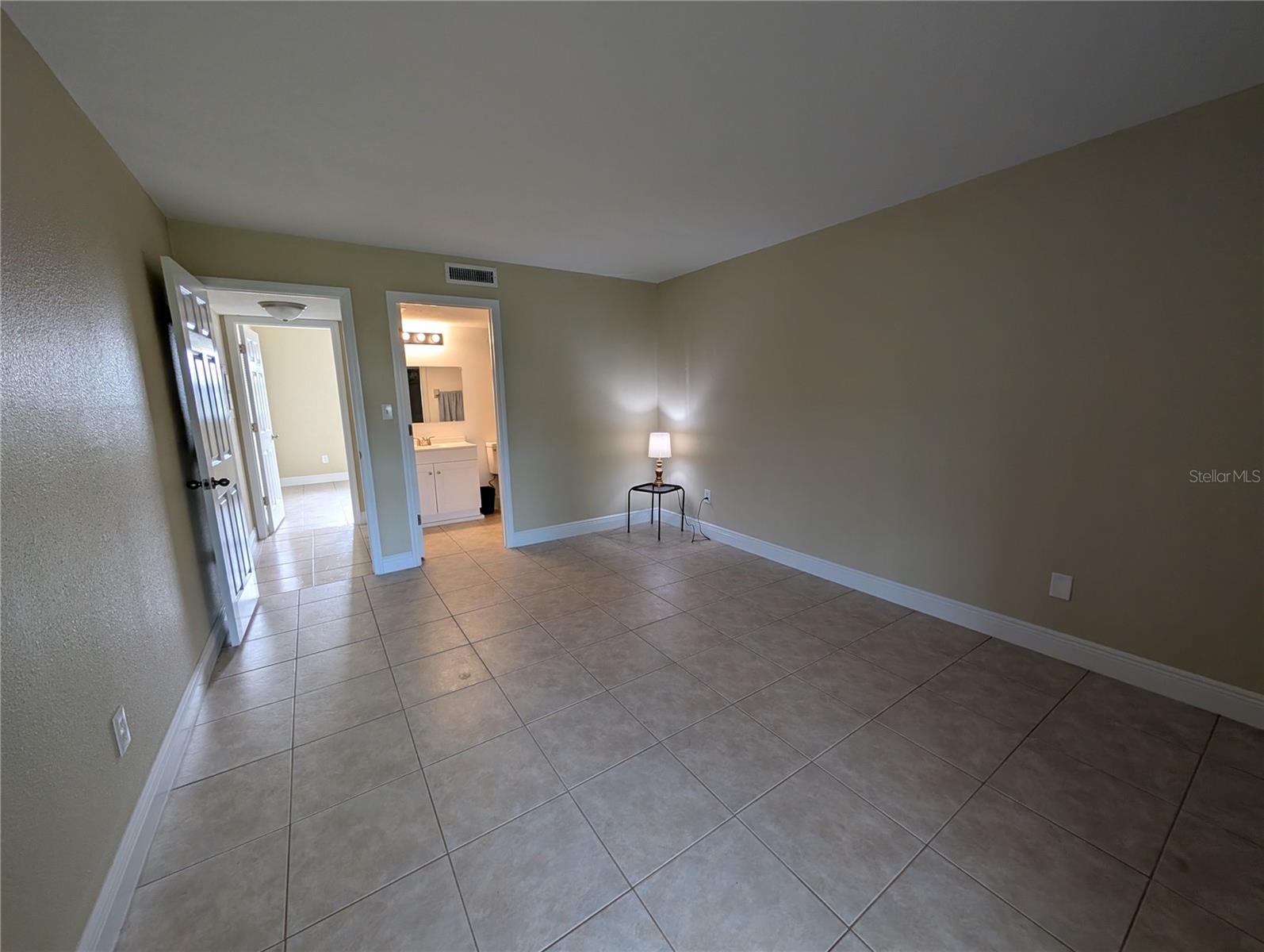 Image 26 of 29 For 4937 Marine Parkway 107