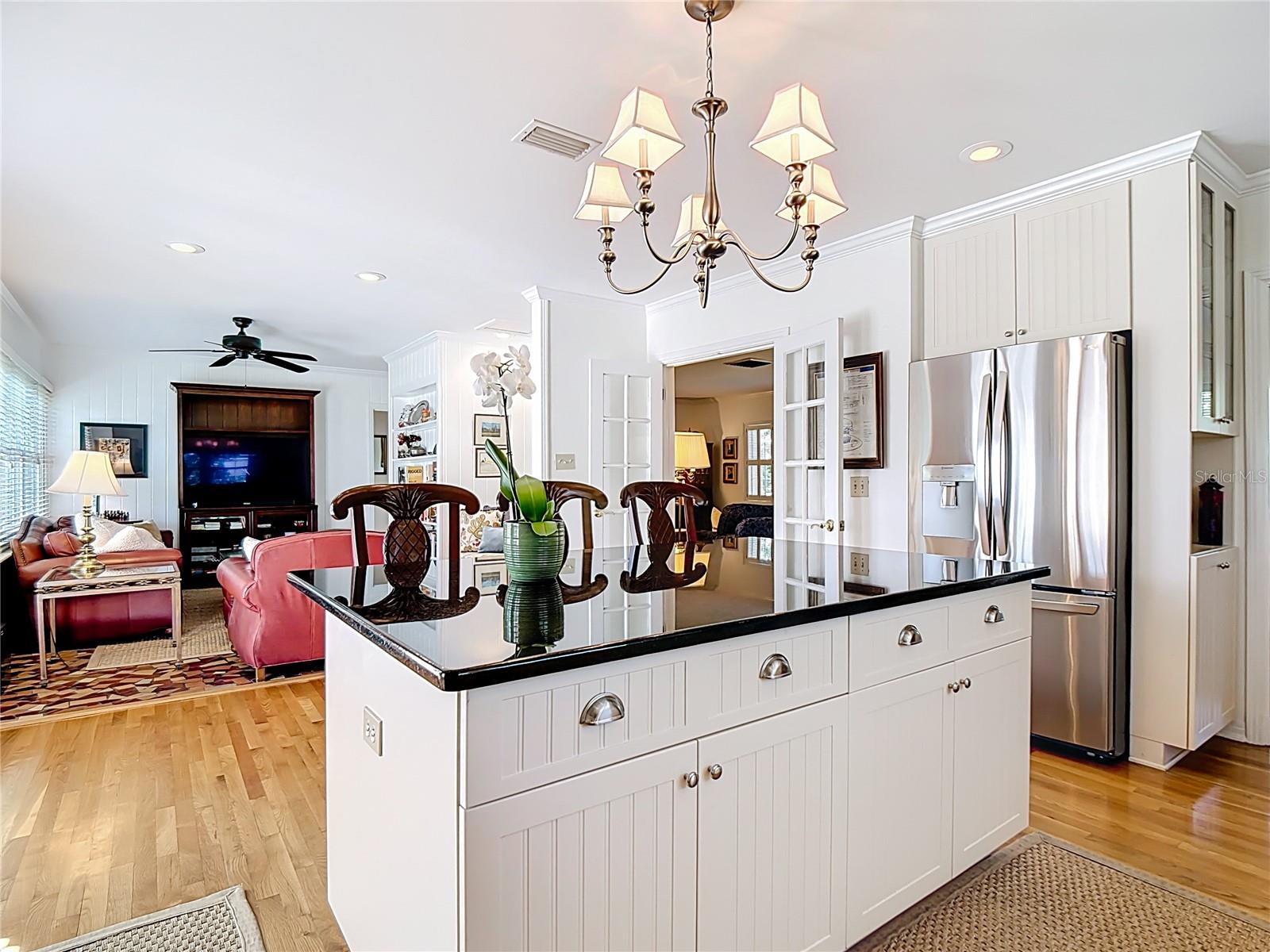 Image 15 of 40 For 2320 Fairmount Avenue