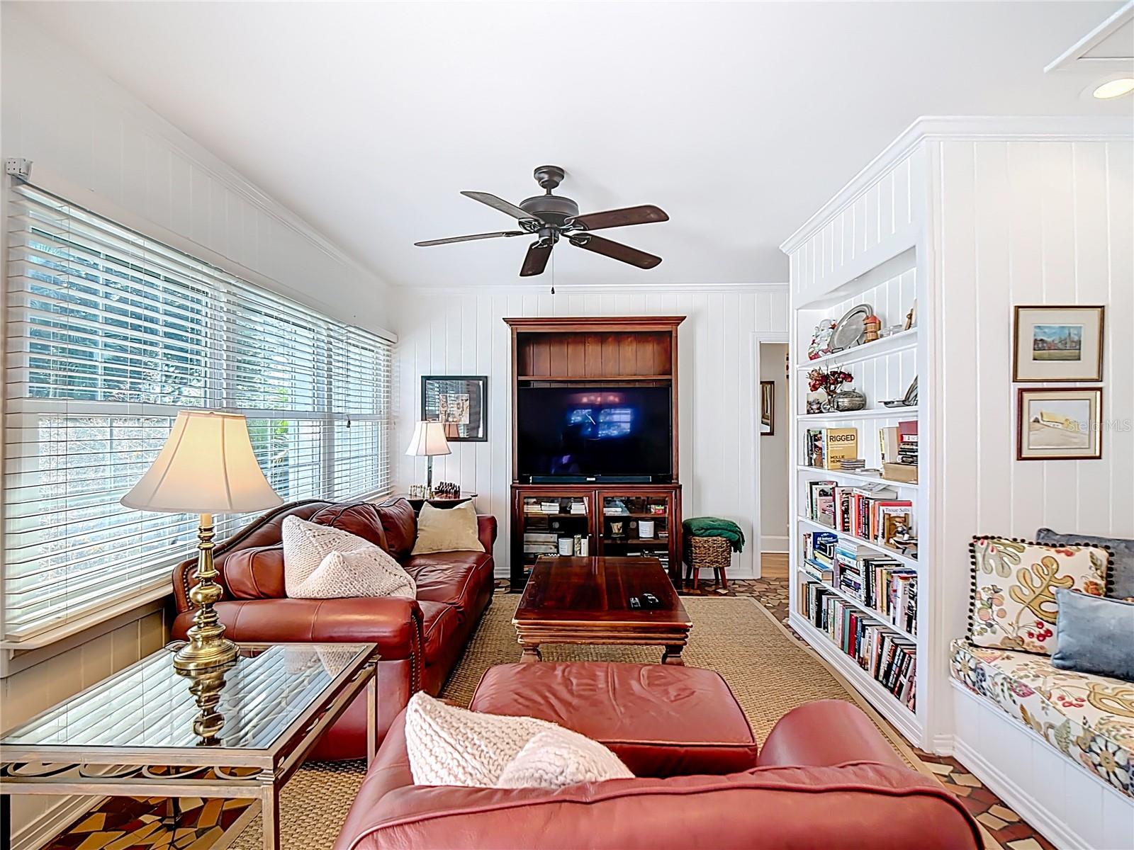 Image 16 of 40 For 2320 Fairmount Avenue