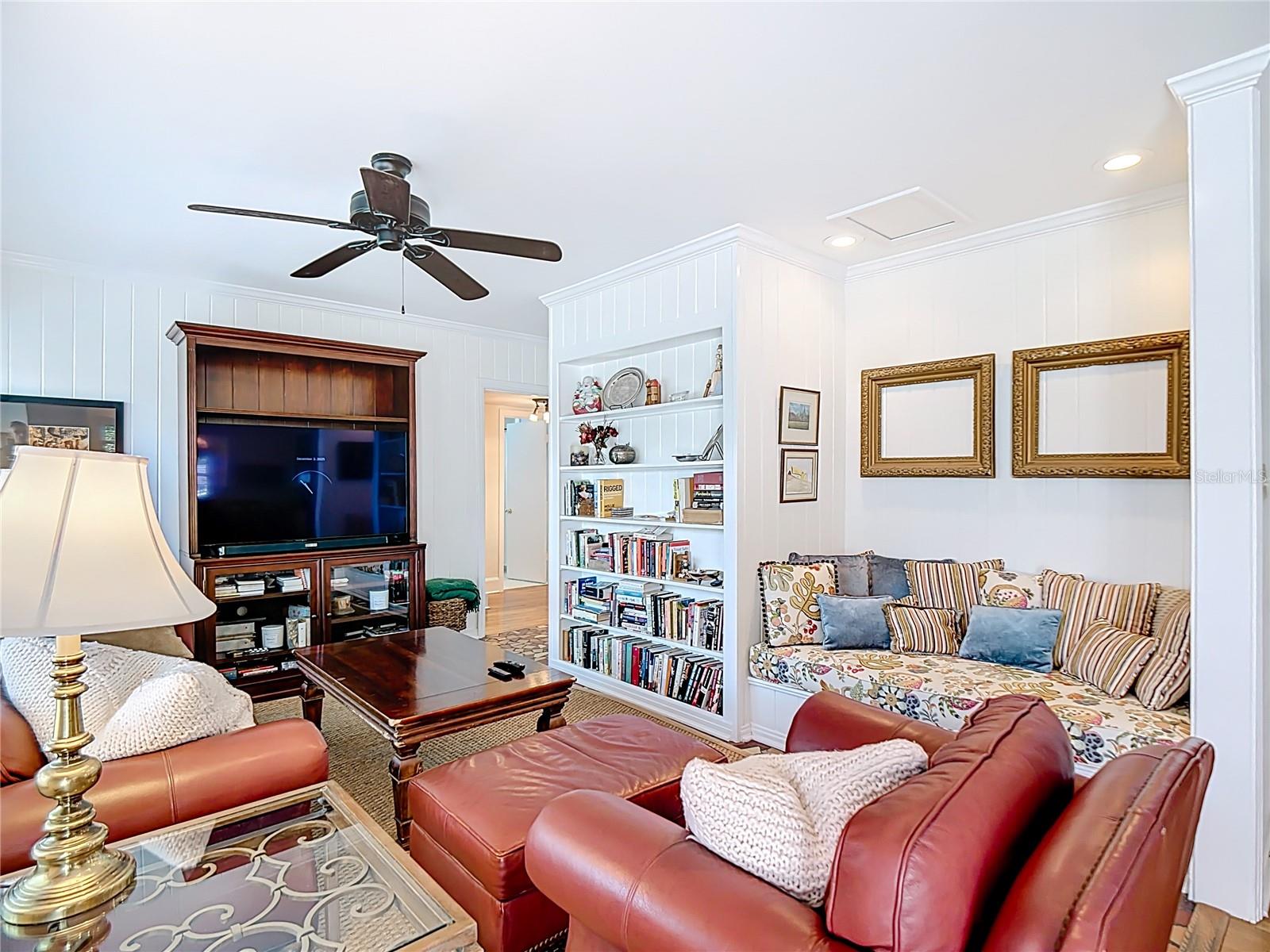 Image 17 of 40 For 2320 Fairmount Avenue