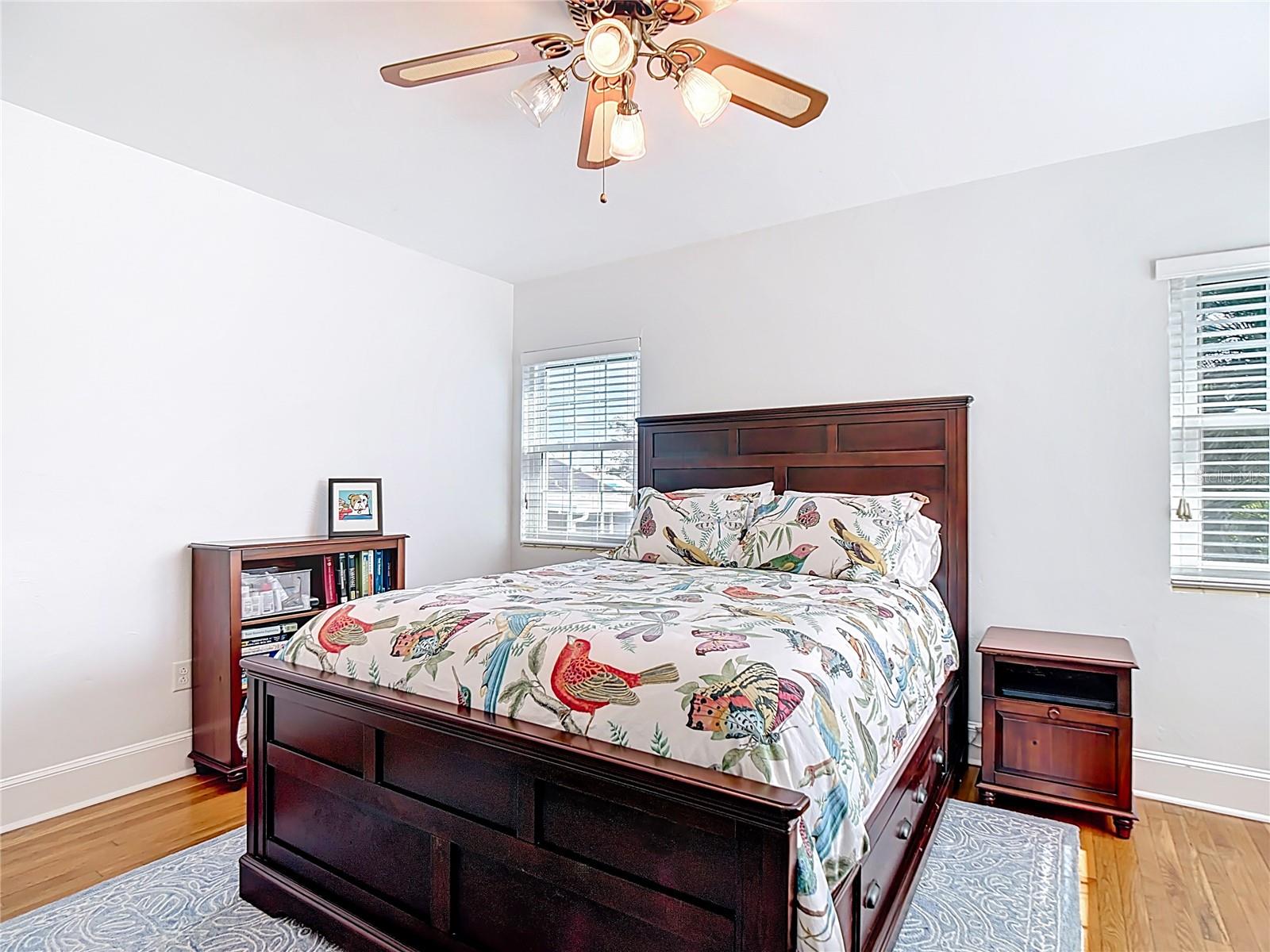 Image 20 of 40 For 2320 Fairmount Avenue