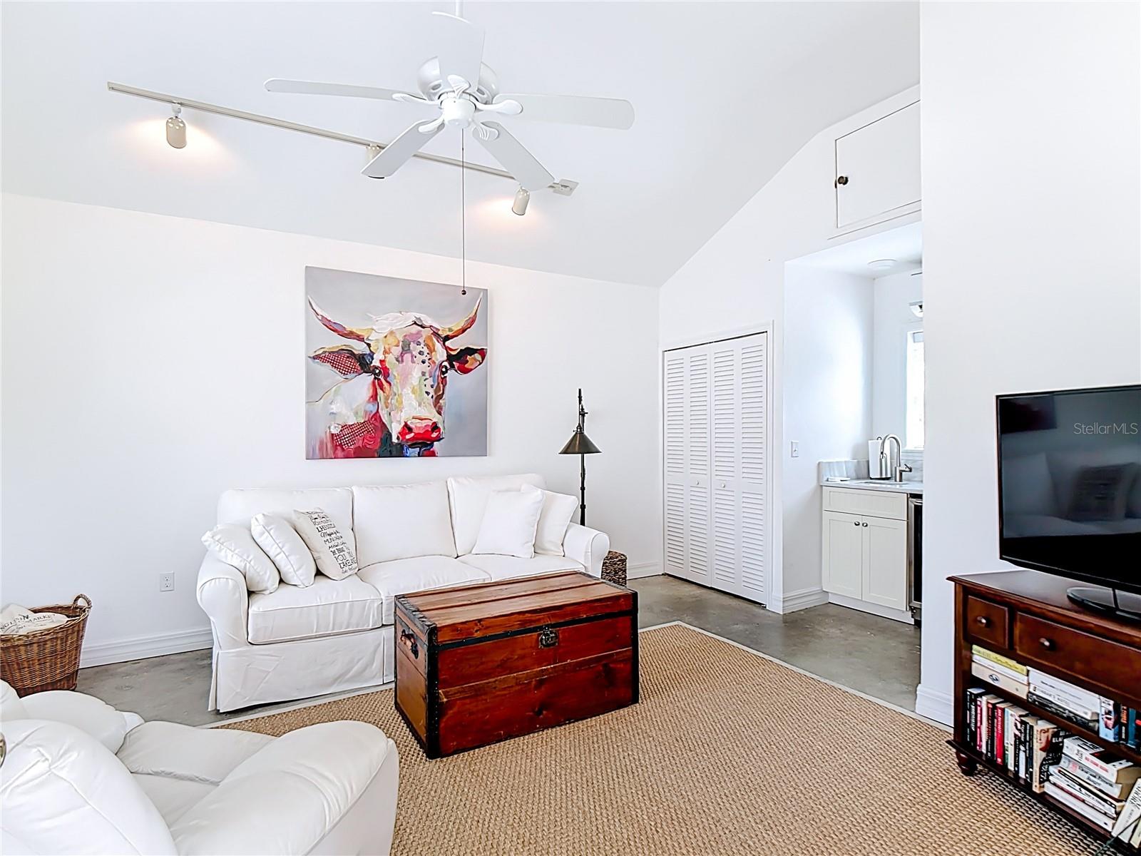 Image 29 of 40 For 2320 Fairmount Avenue