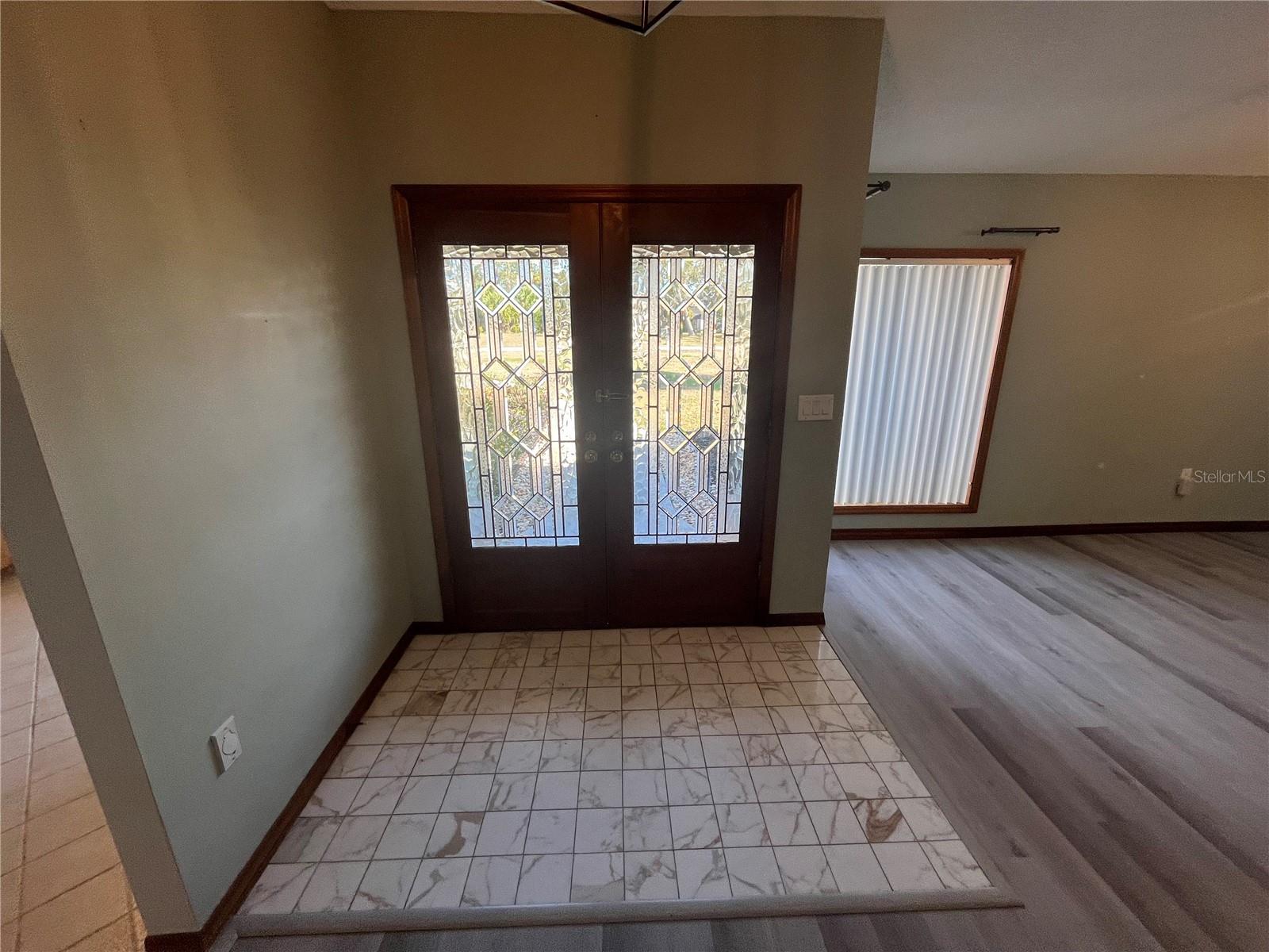 Image 10 of 64 For 5375 Patricia Place