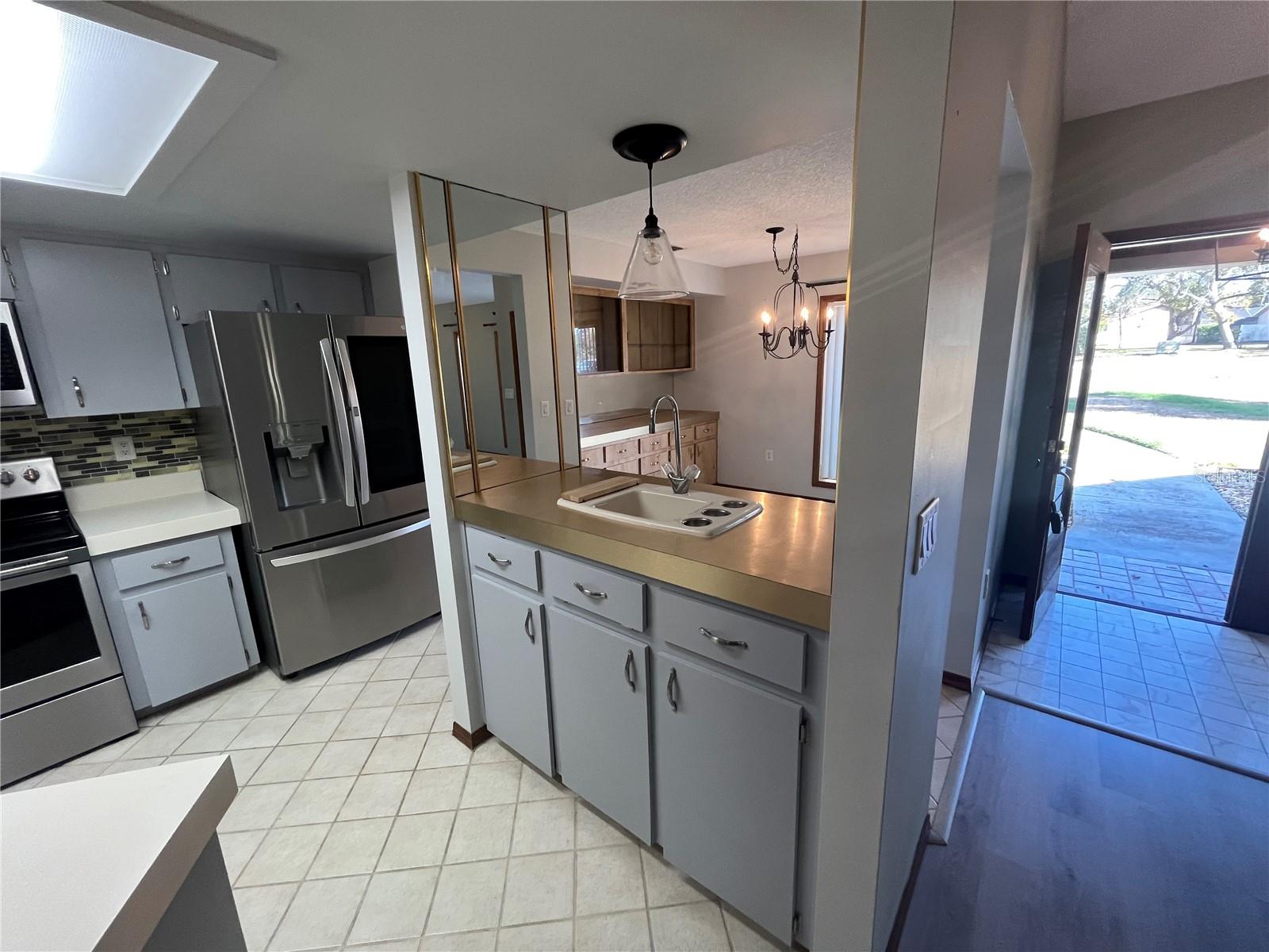 Image 24 of 64 For 5375 Patricia Place