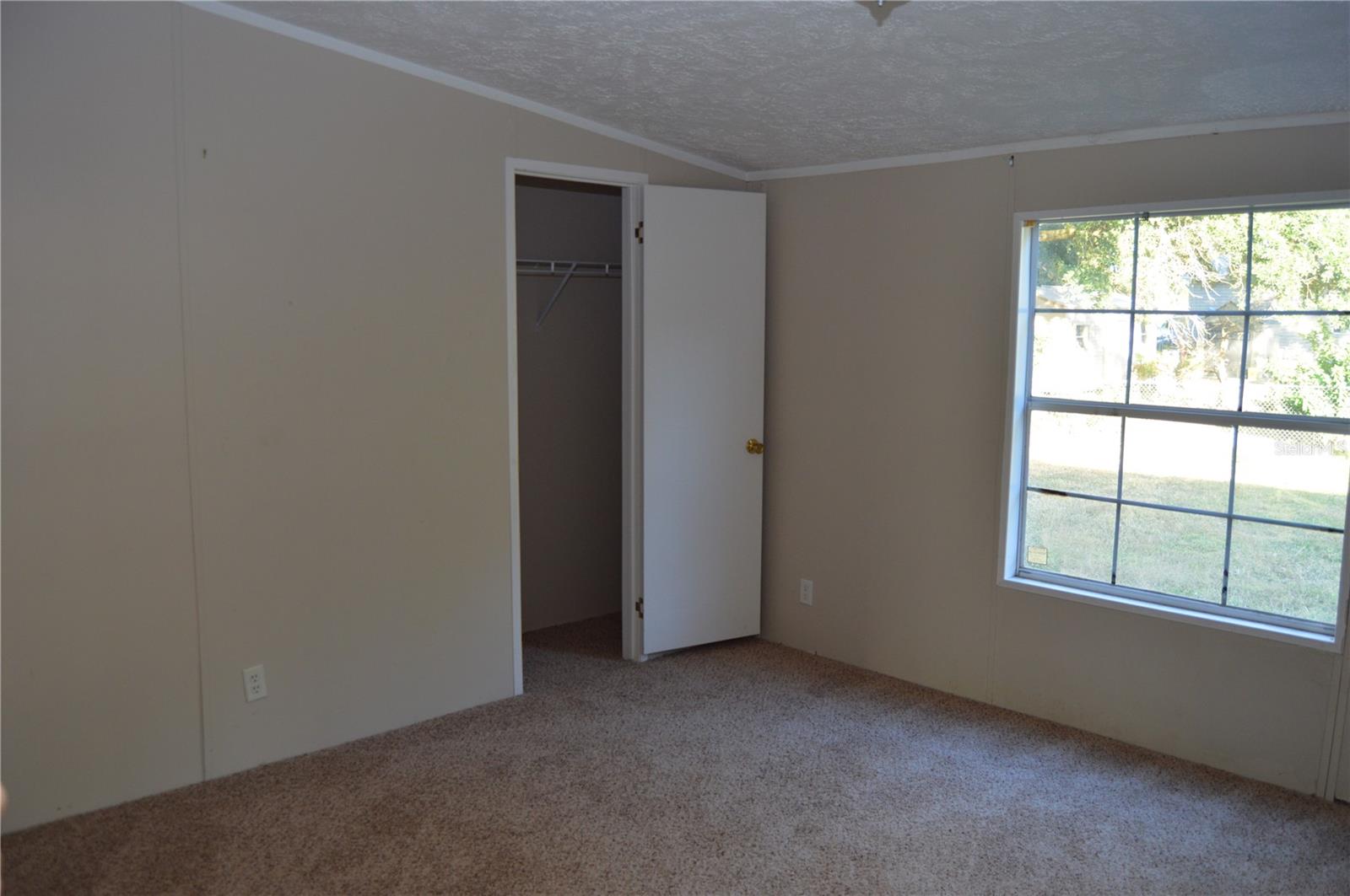 Image 19 of 54 For 4041 56th Terrace