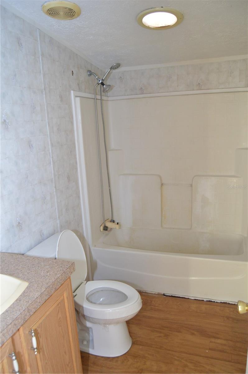 Image 25 of 54 For 4041 56th Terrace