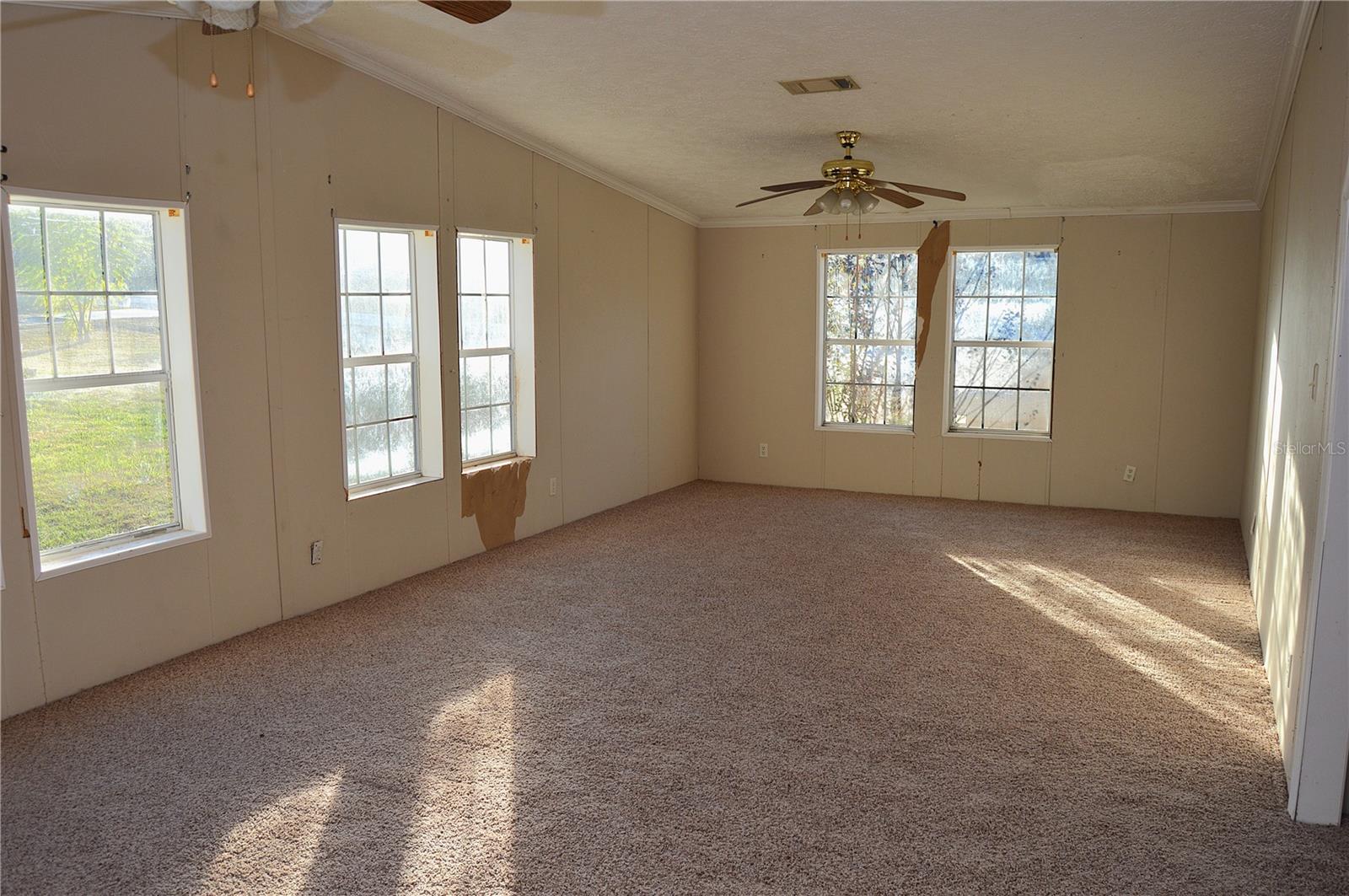 Image 29 of 54 For 4041 56th Terrace