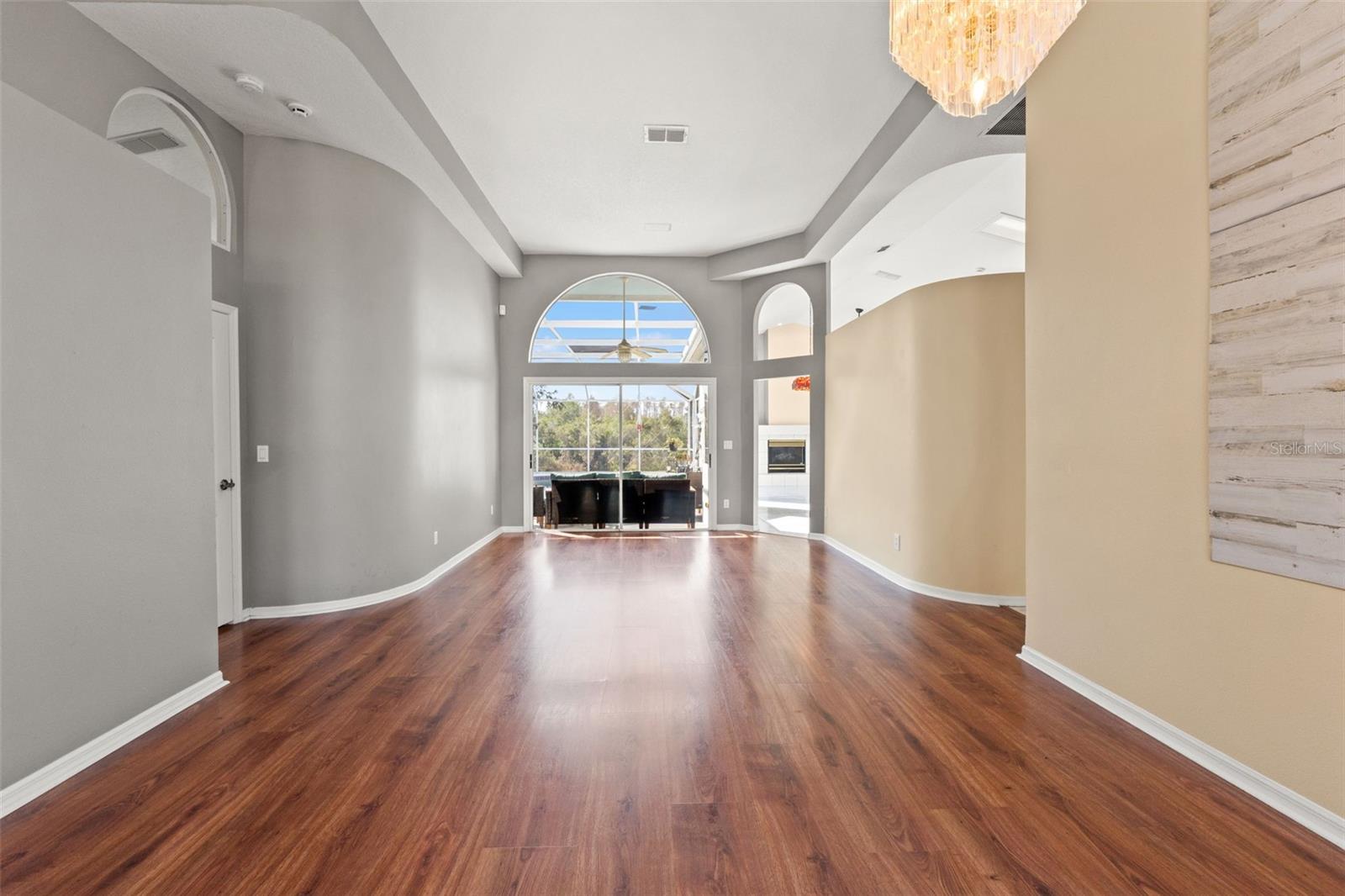 Image 11 of 67 For 18118 Sweet Jasmine Drive